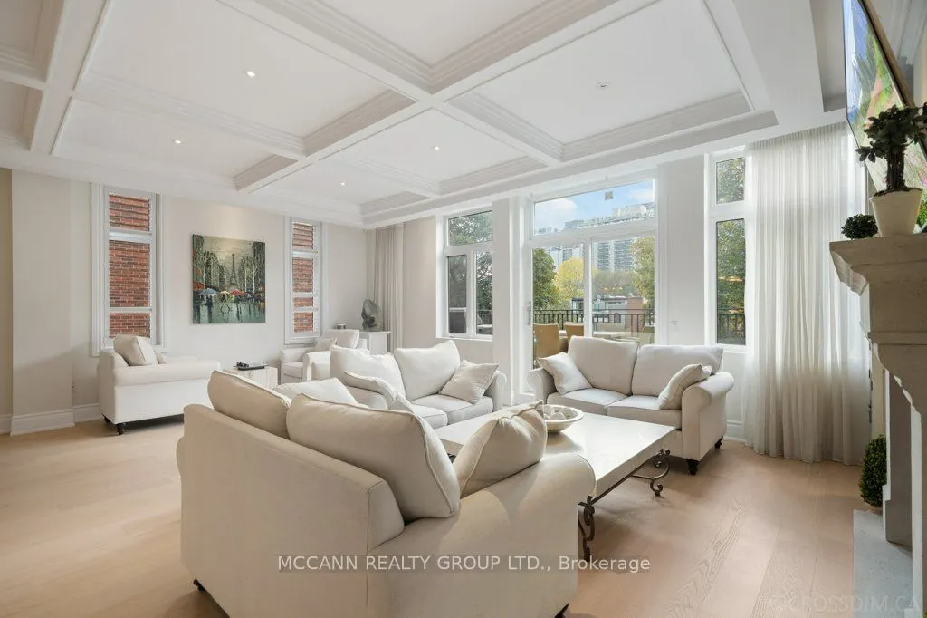 65 Sheldrake Boulevard, #208