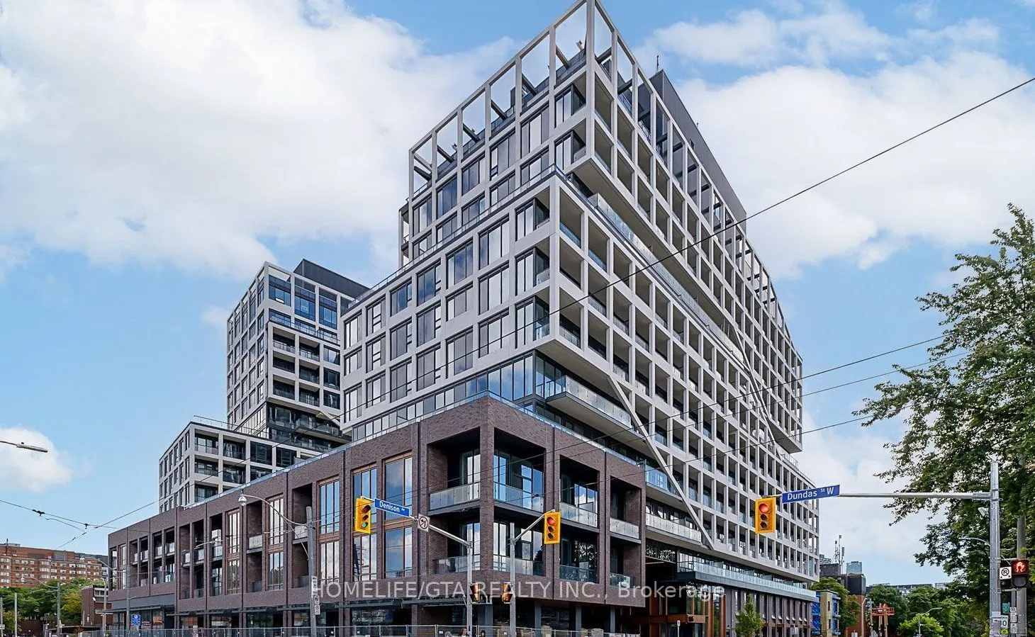 115 Denison Avenue, #804