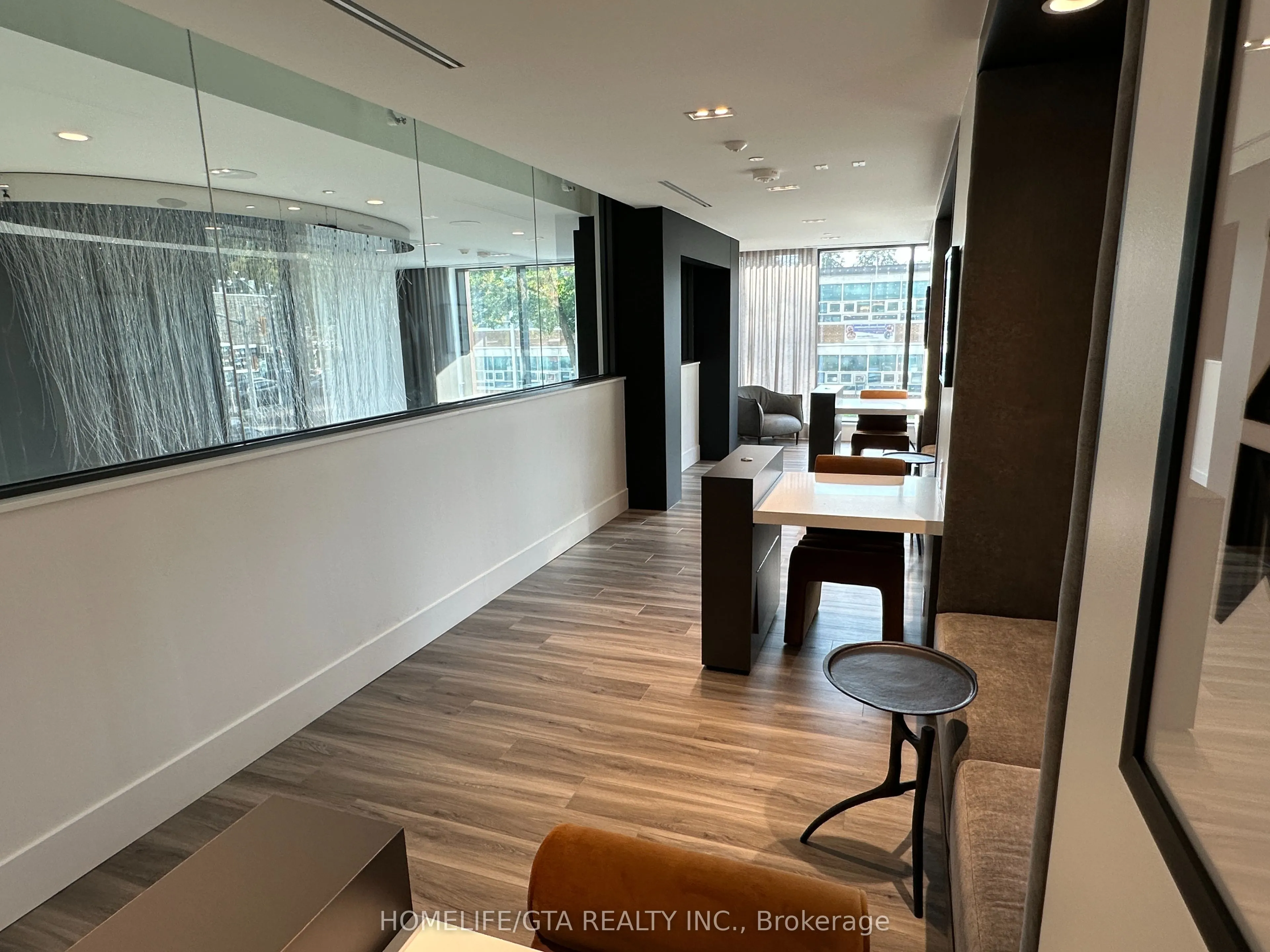 115 Denison Avenue, #804