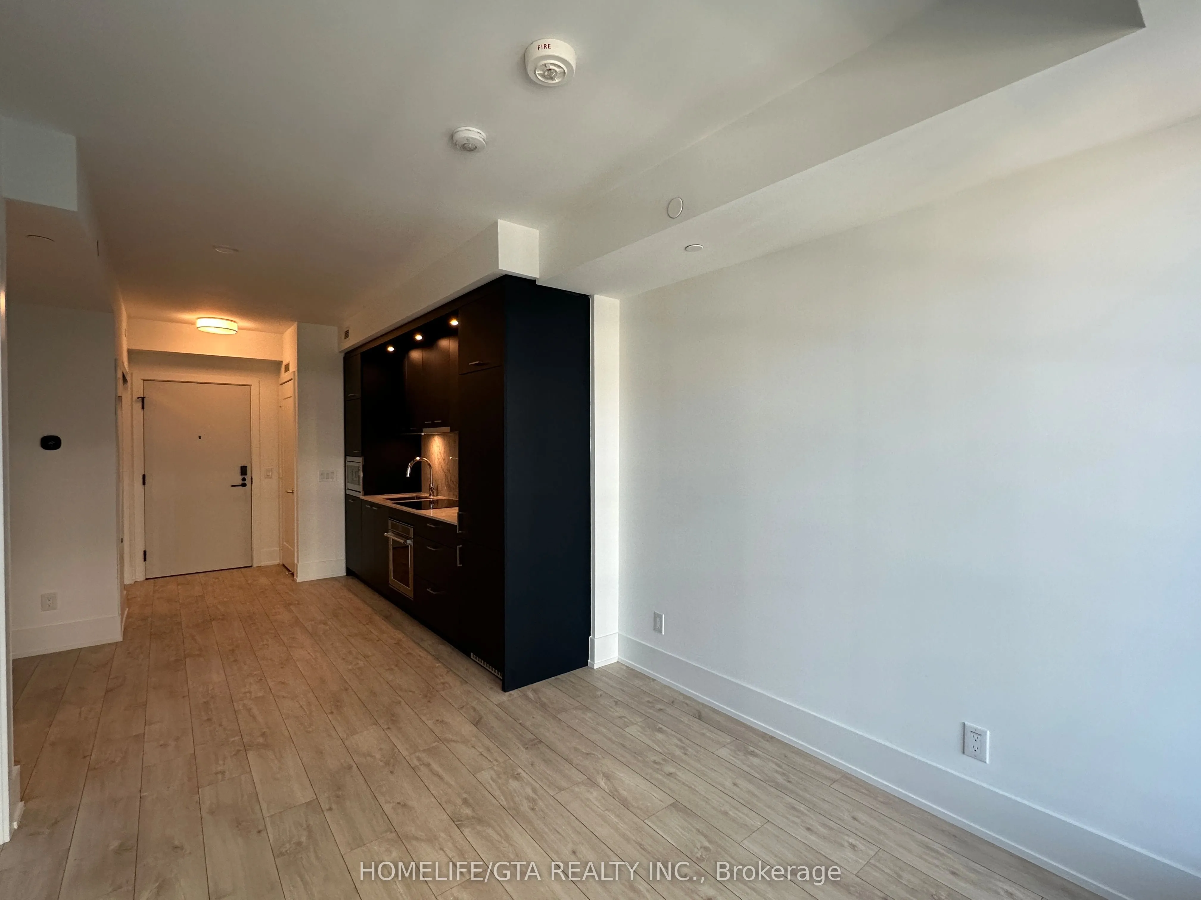 115 Denison Avenue, #802