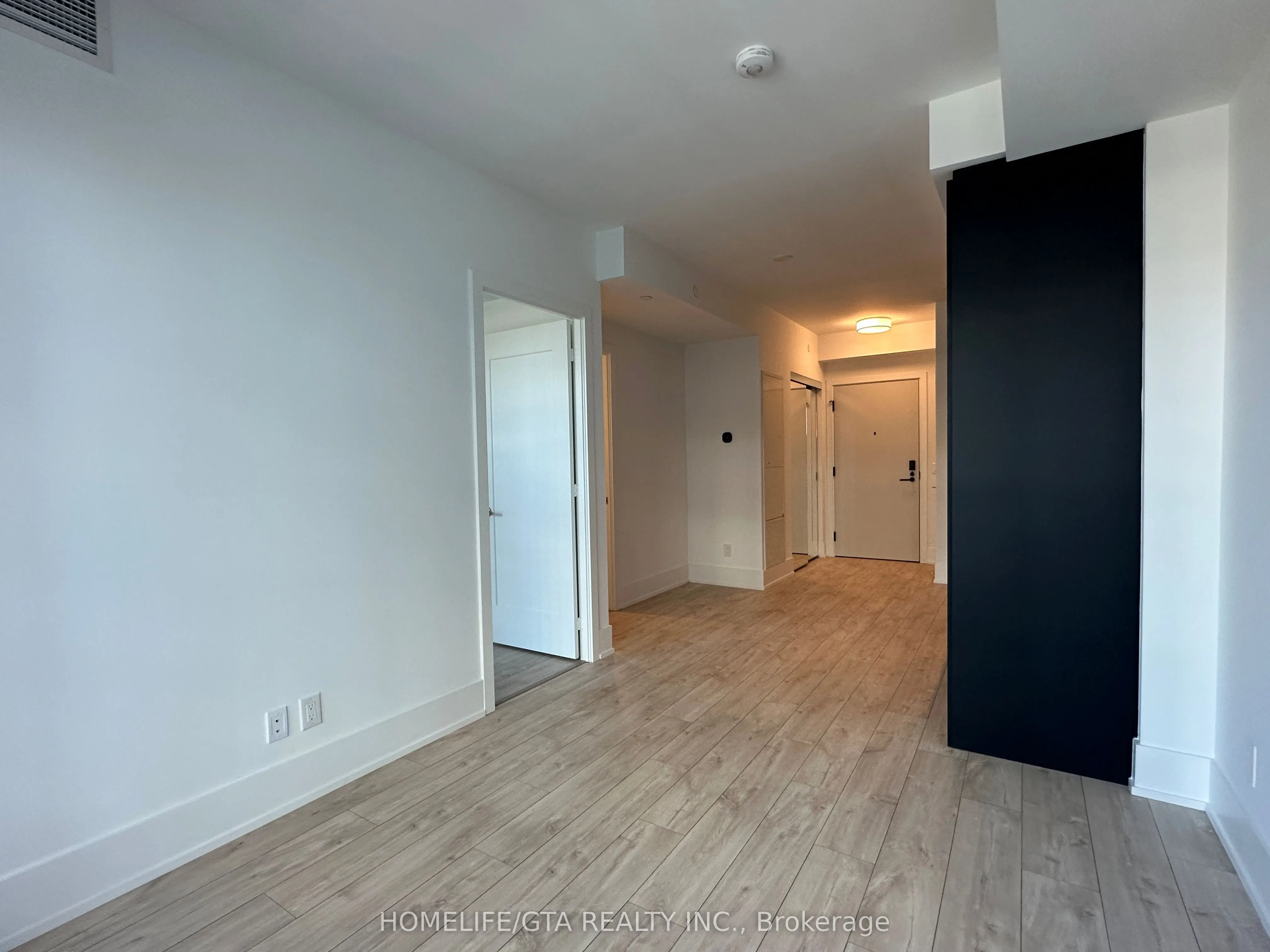 115 Denison Avenue, #802