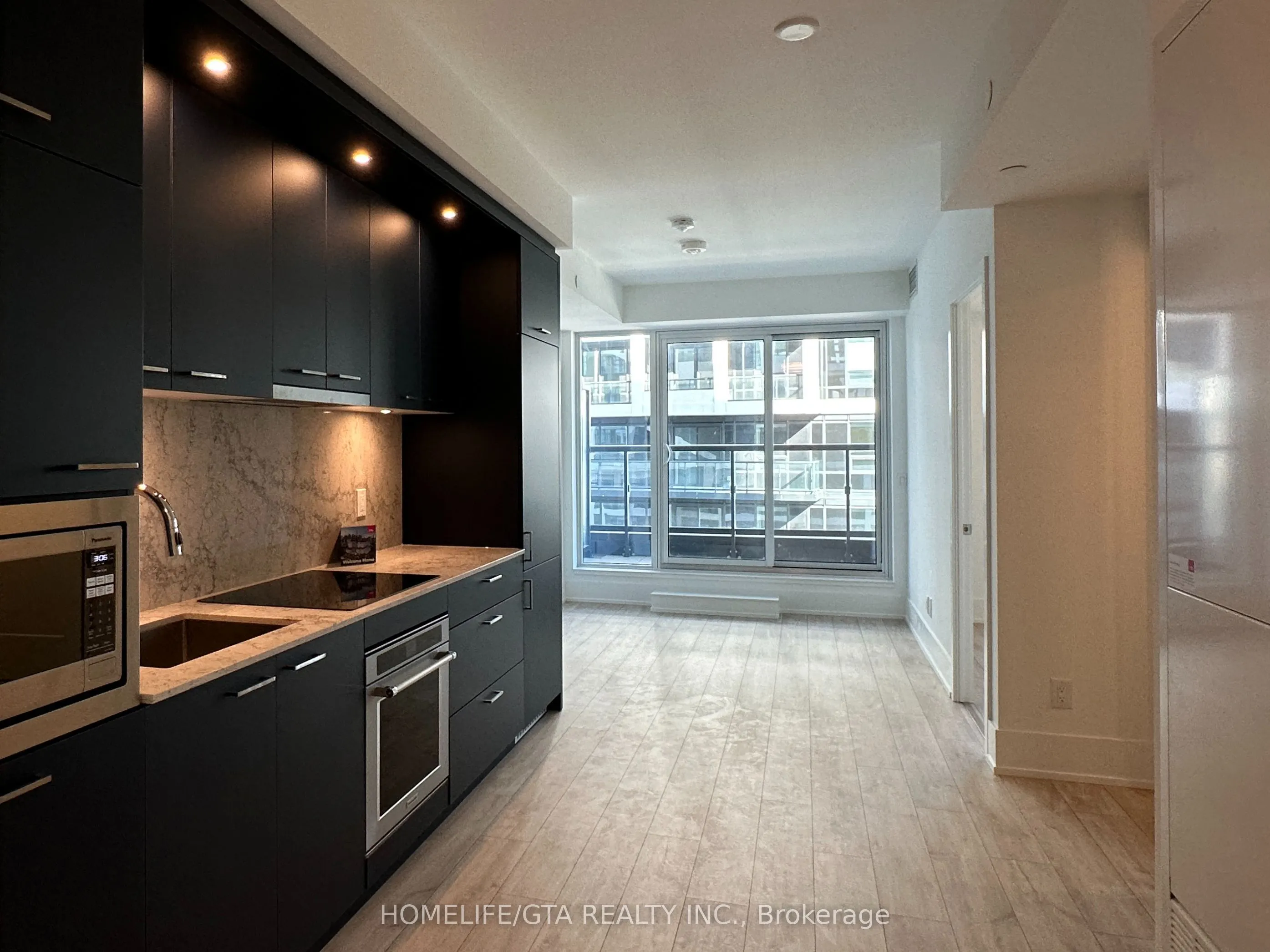 115 Denison Avenue, #802