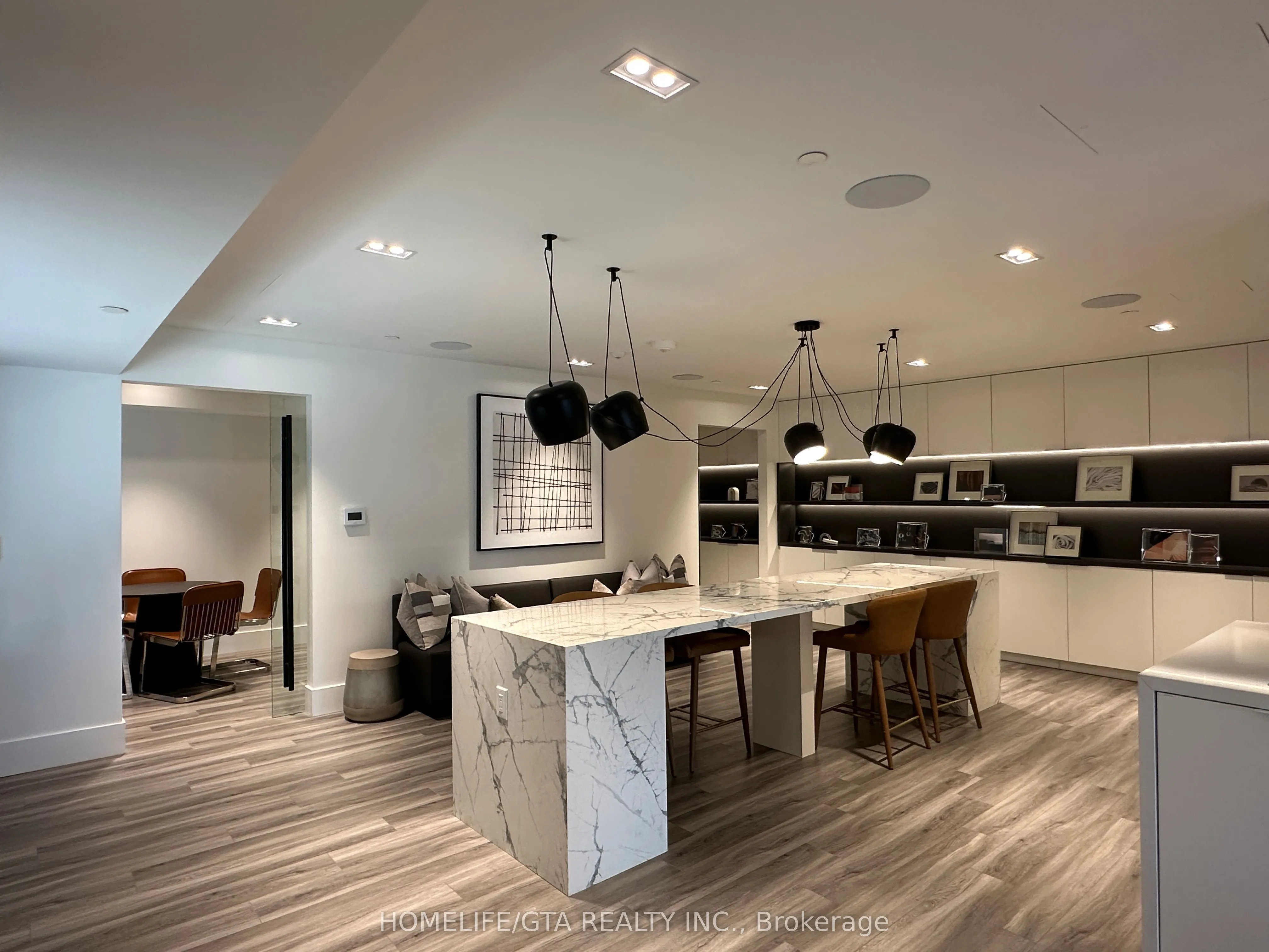 115 Denison Avenue, #802