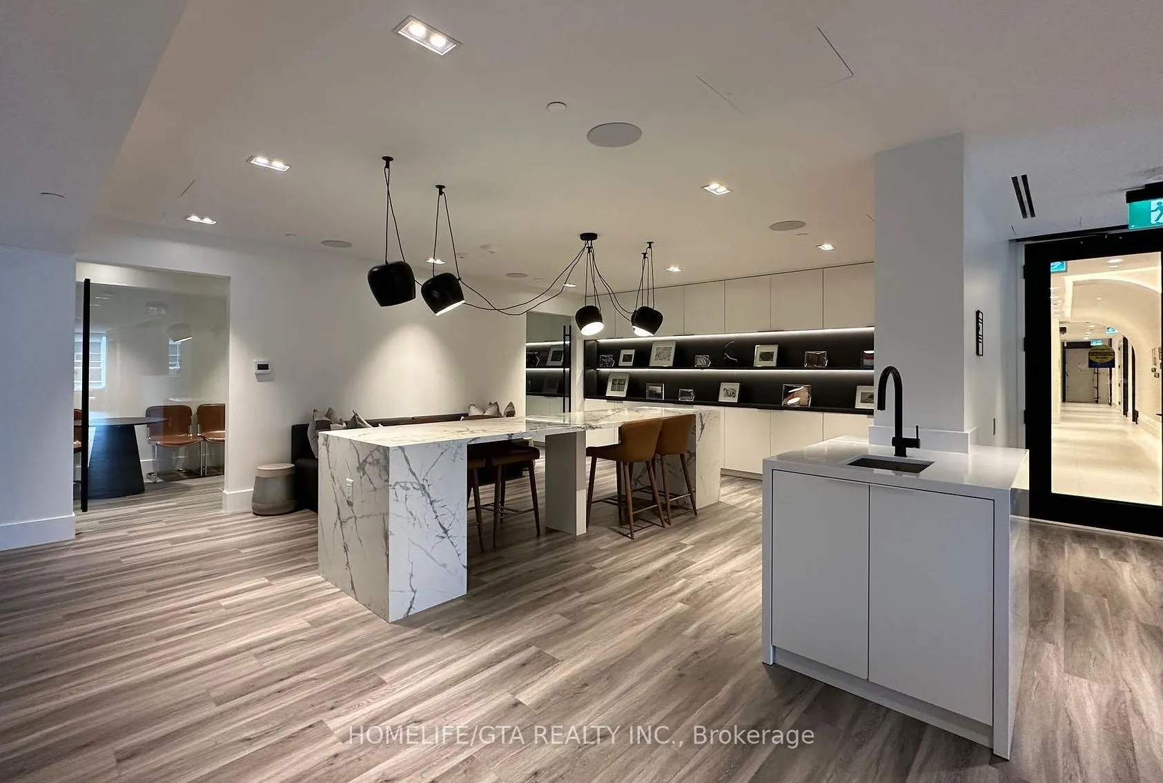 115 Denison Avenue, #802