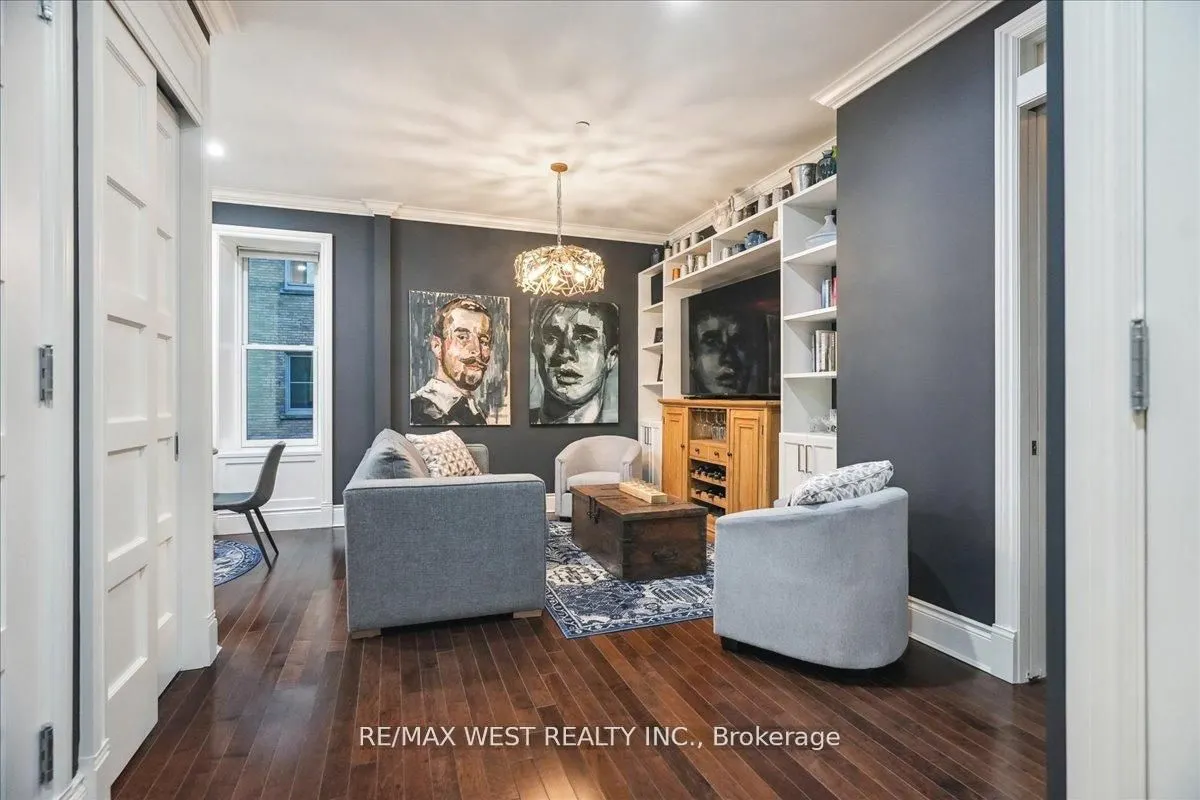 22 Leader Lane, #545