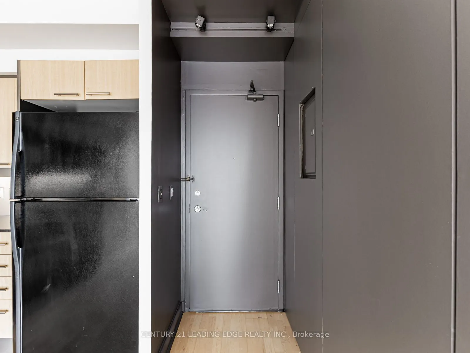 36 Blue Jays Way, #914