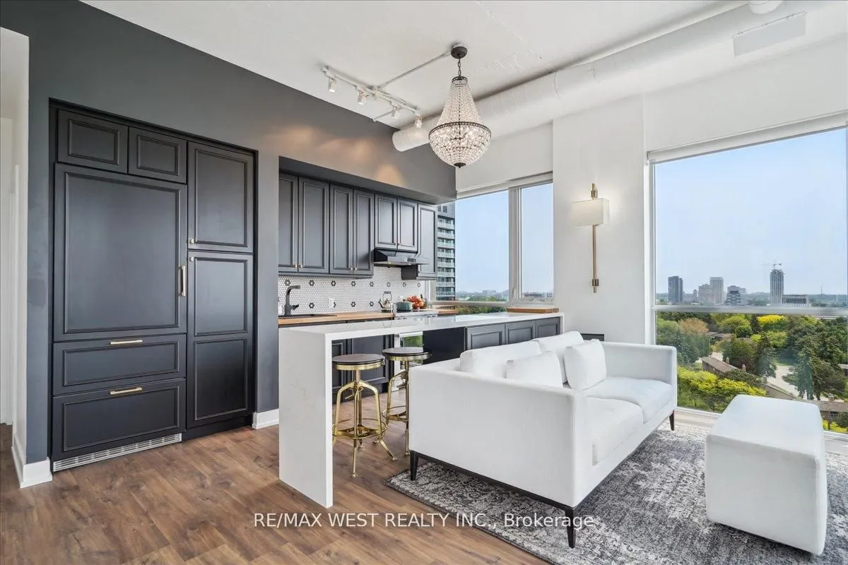 75 The Donway W, #1010