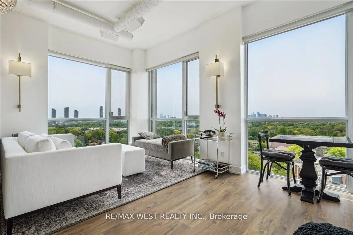 75 The Donway W, #1010