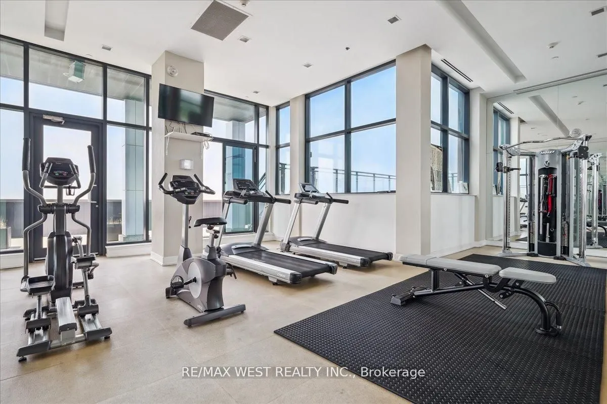 75 The Donway W, #1010