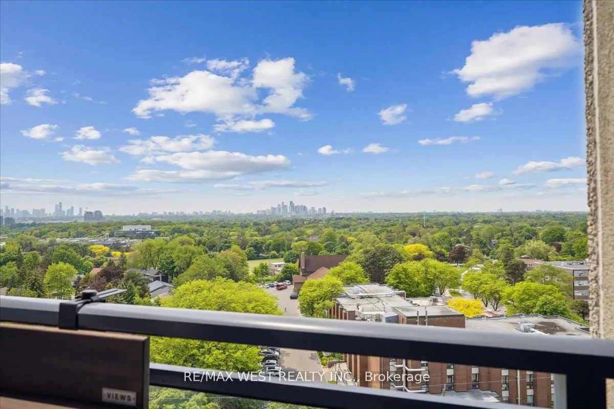 75 The Donway W, #1010