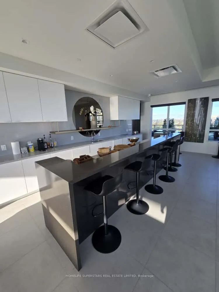 2 Teagarden Court, #707