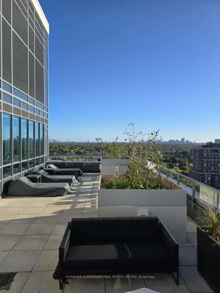 2 Teagarden Court, #707