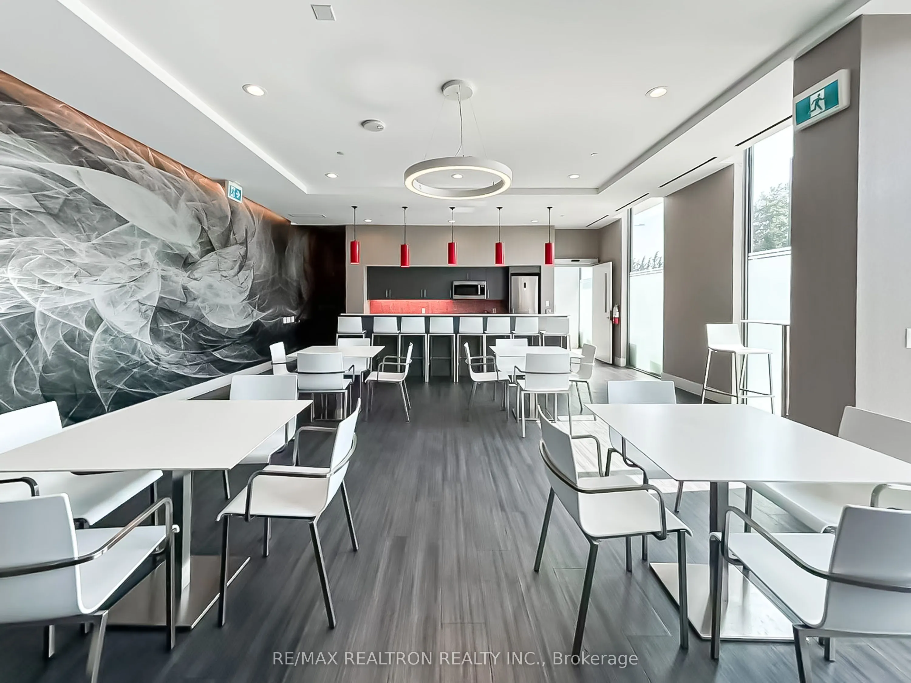 38 Monte Kwinter Court, #501