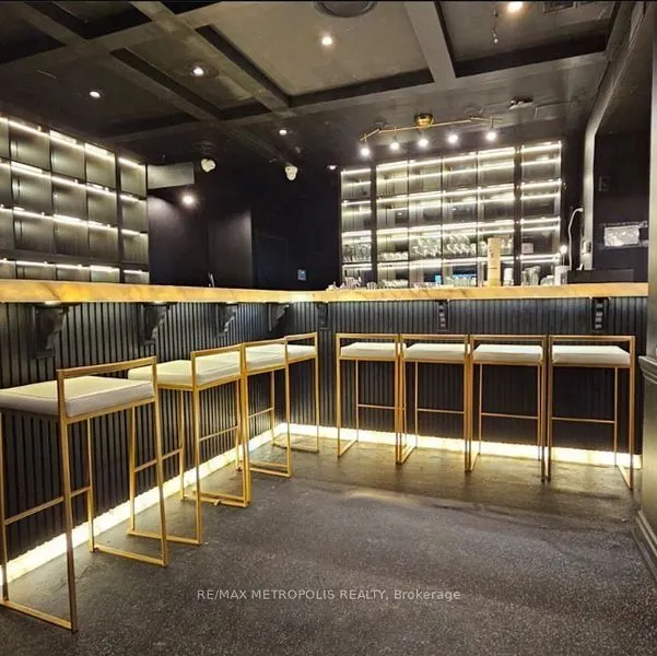 1988 Avenue Road, #2nd floor