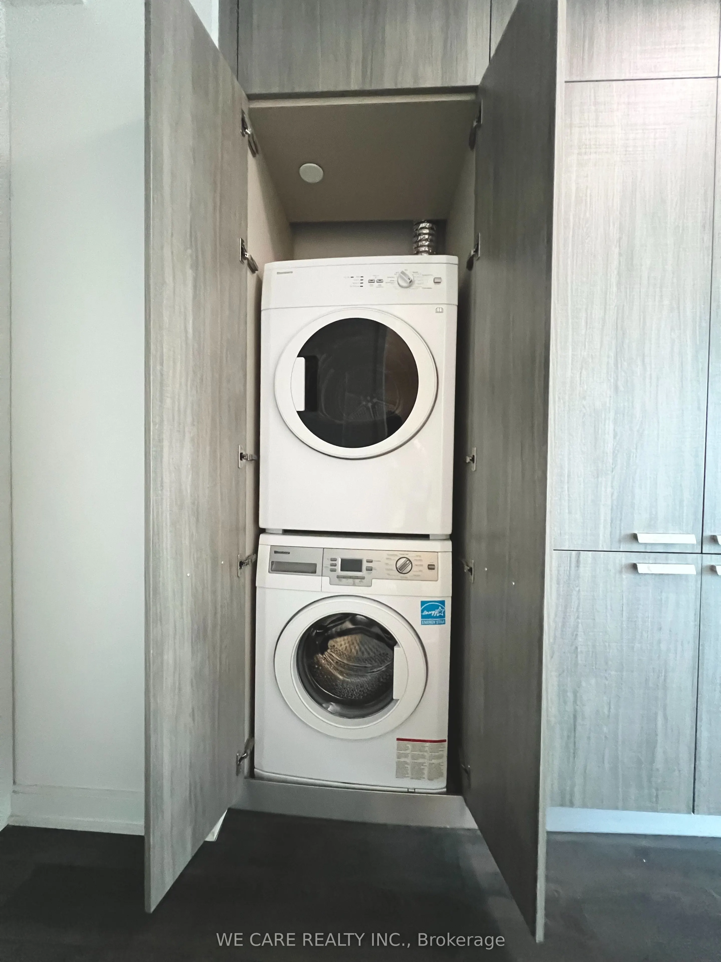 50 Charles Street E, #2901