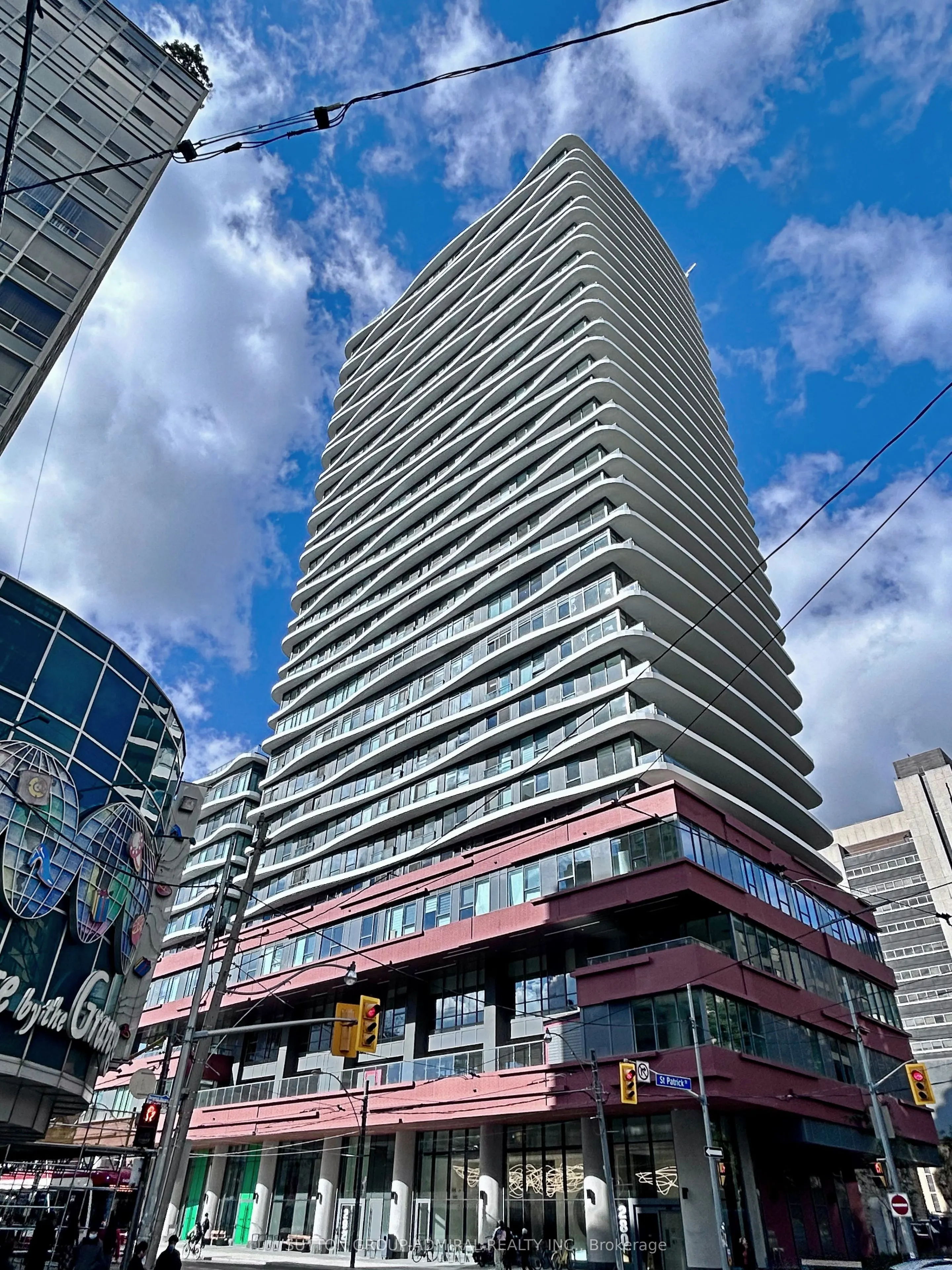 280 Dundas Street W, #2304