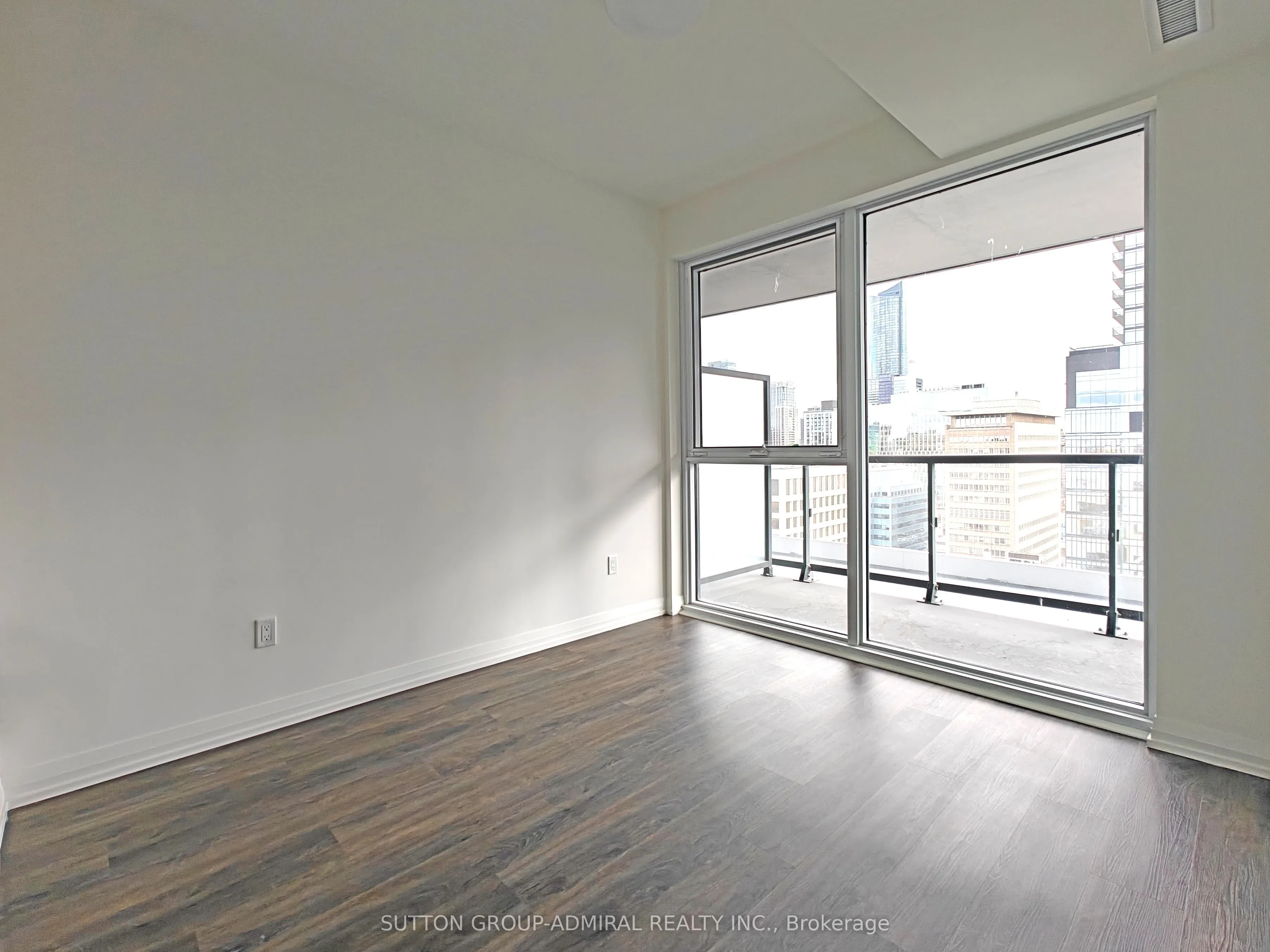 280 Dundas Street W, #2304