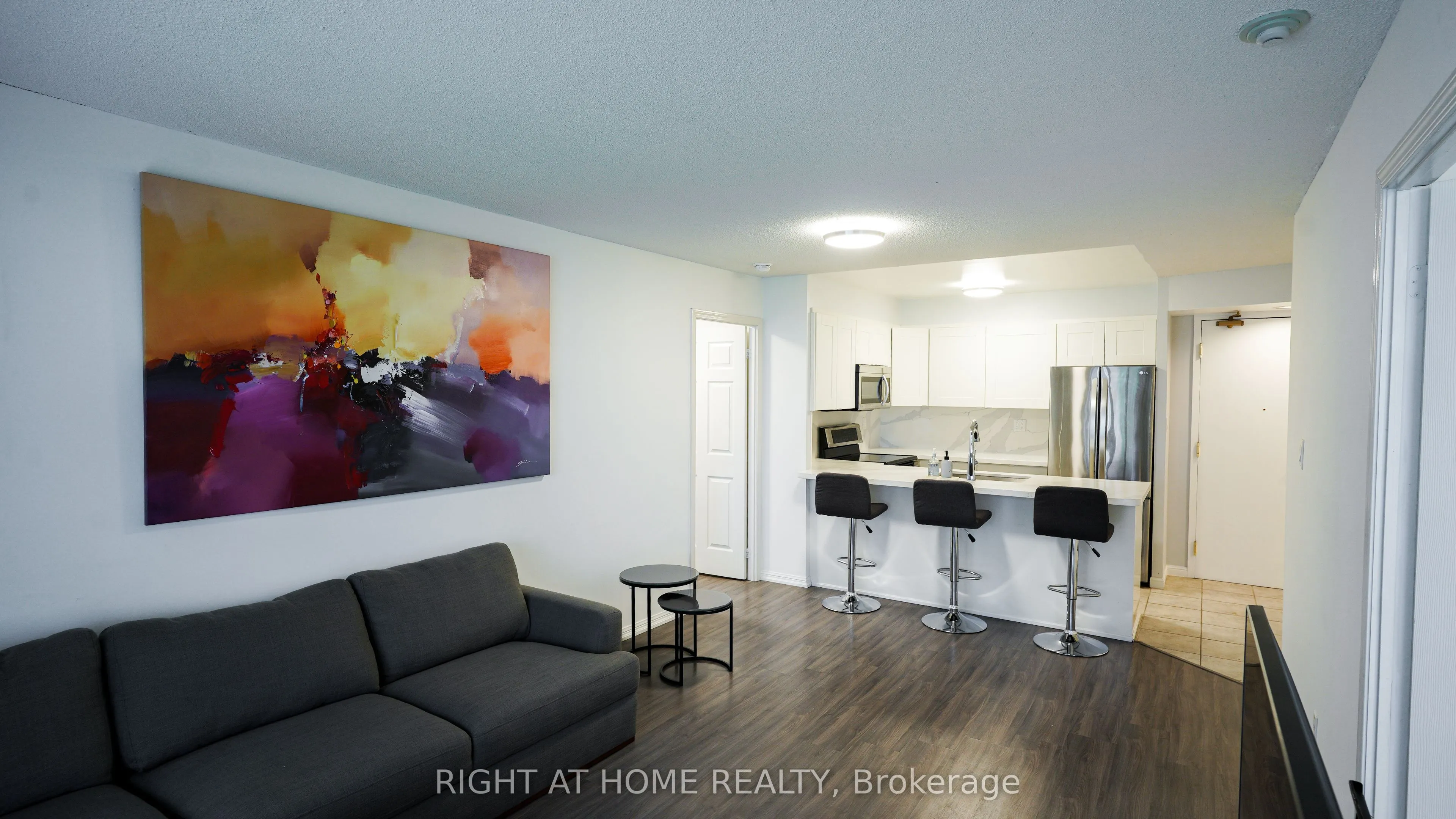 188 Redpath Avenue, #408