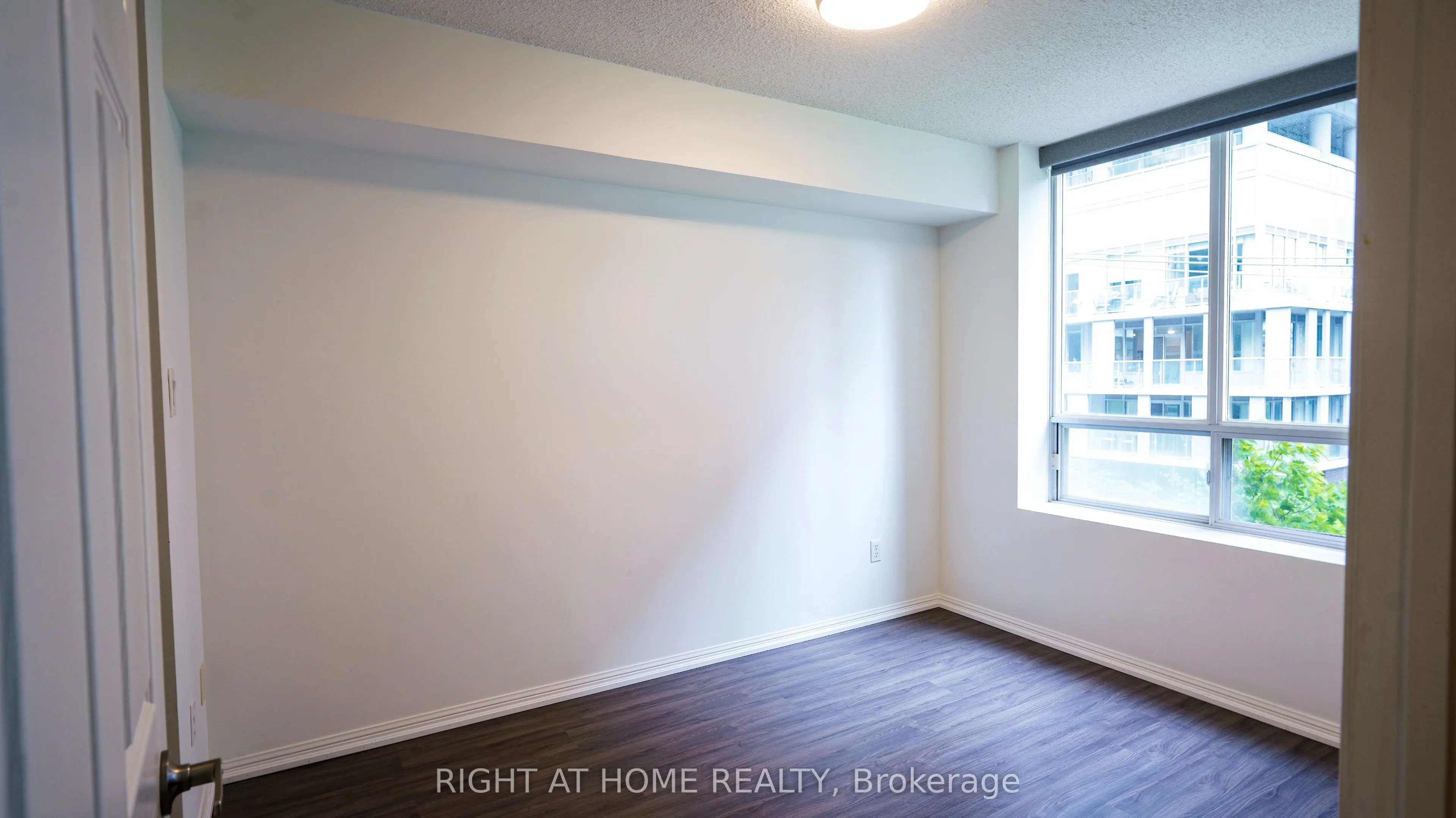 188 Redpath Avenue, #408