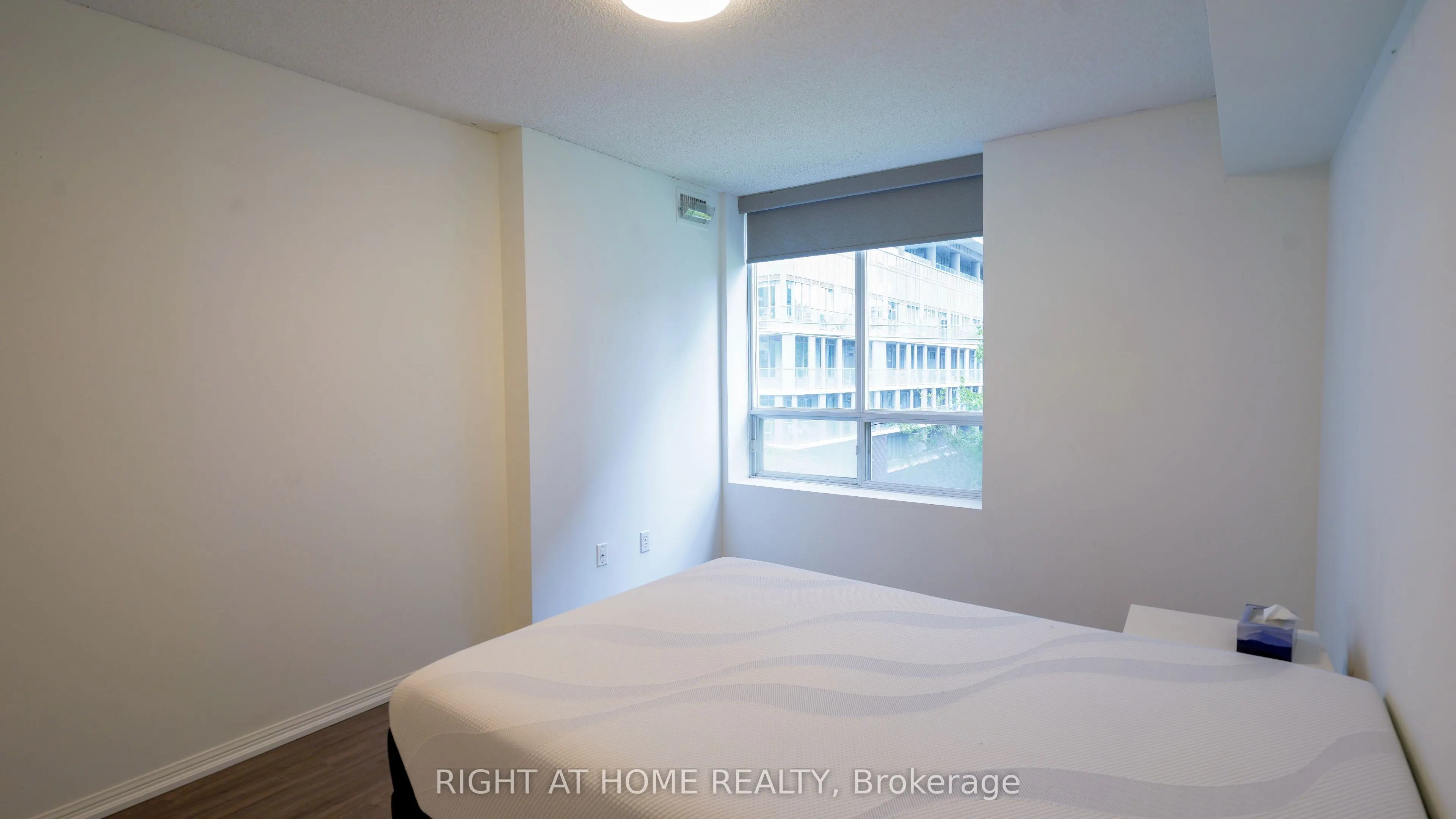 188 Redpath Avenue, #408