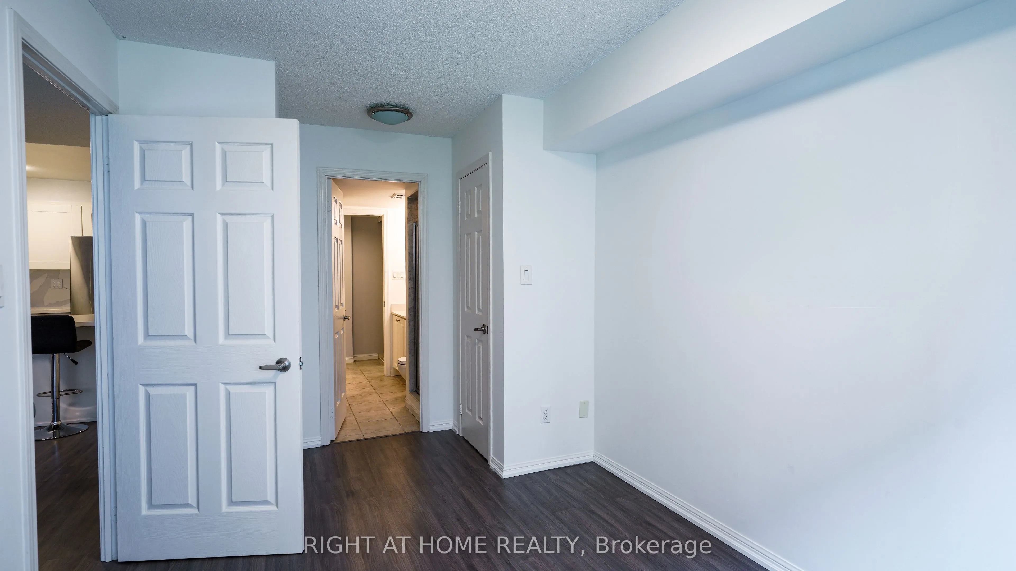 188 Redpath Avenue, #408