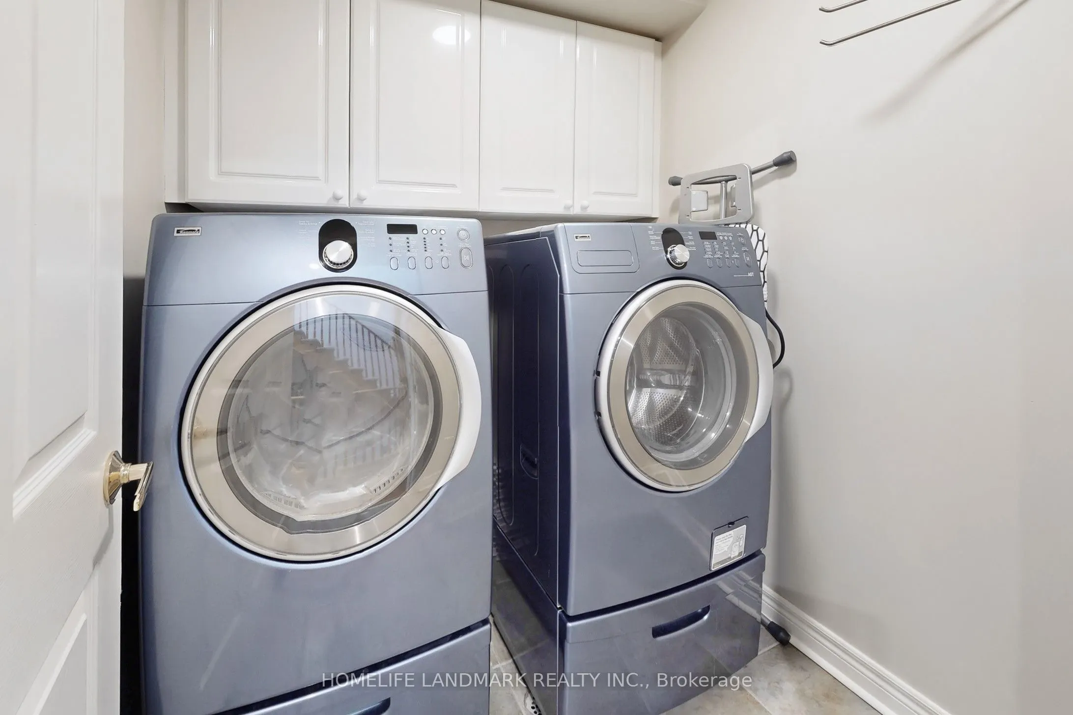 84 Ellerslie Avenue, #46