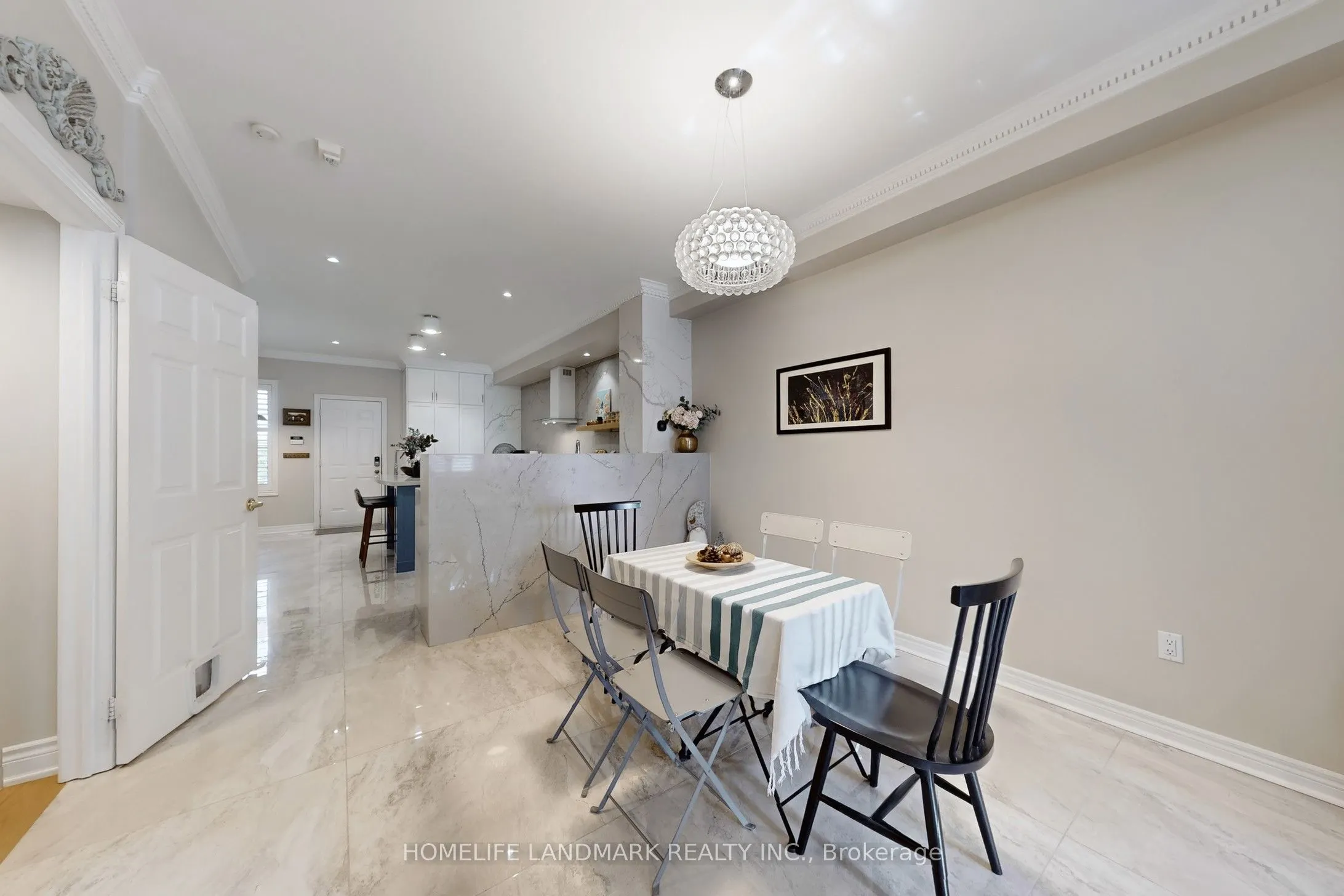 84 Ellerslie Avenue, #46