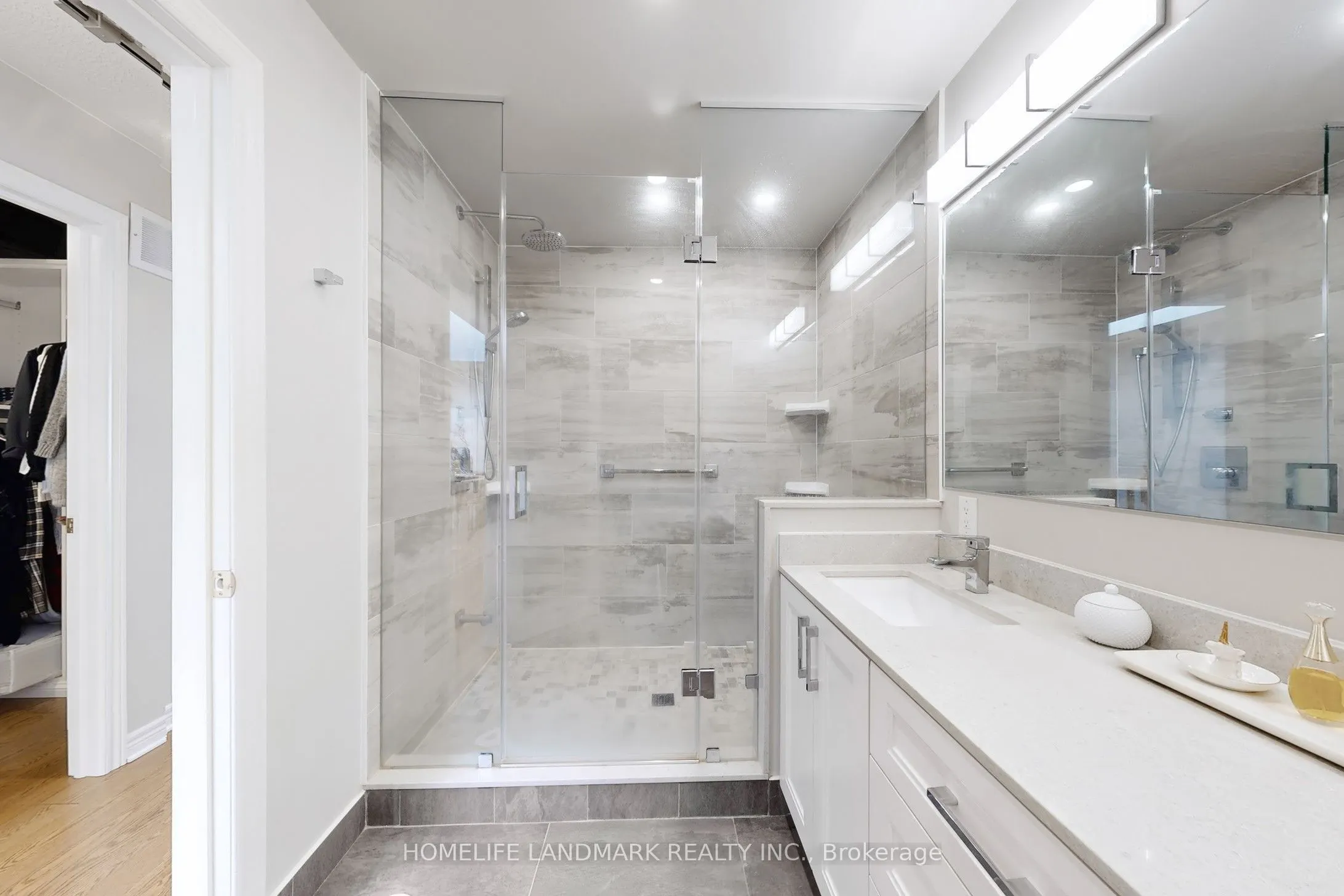 84 Ellerslie Avenue, #46