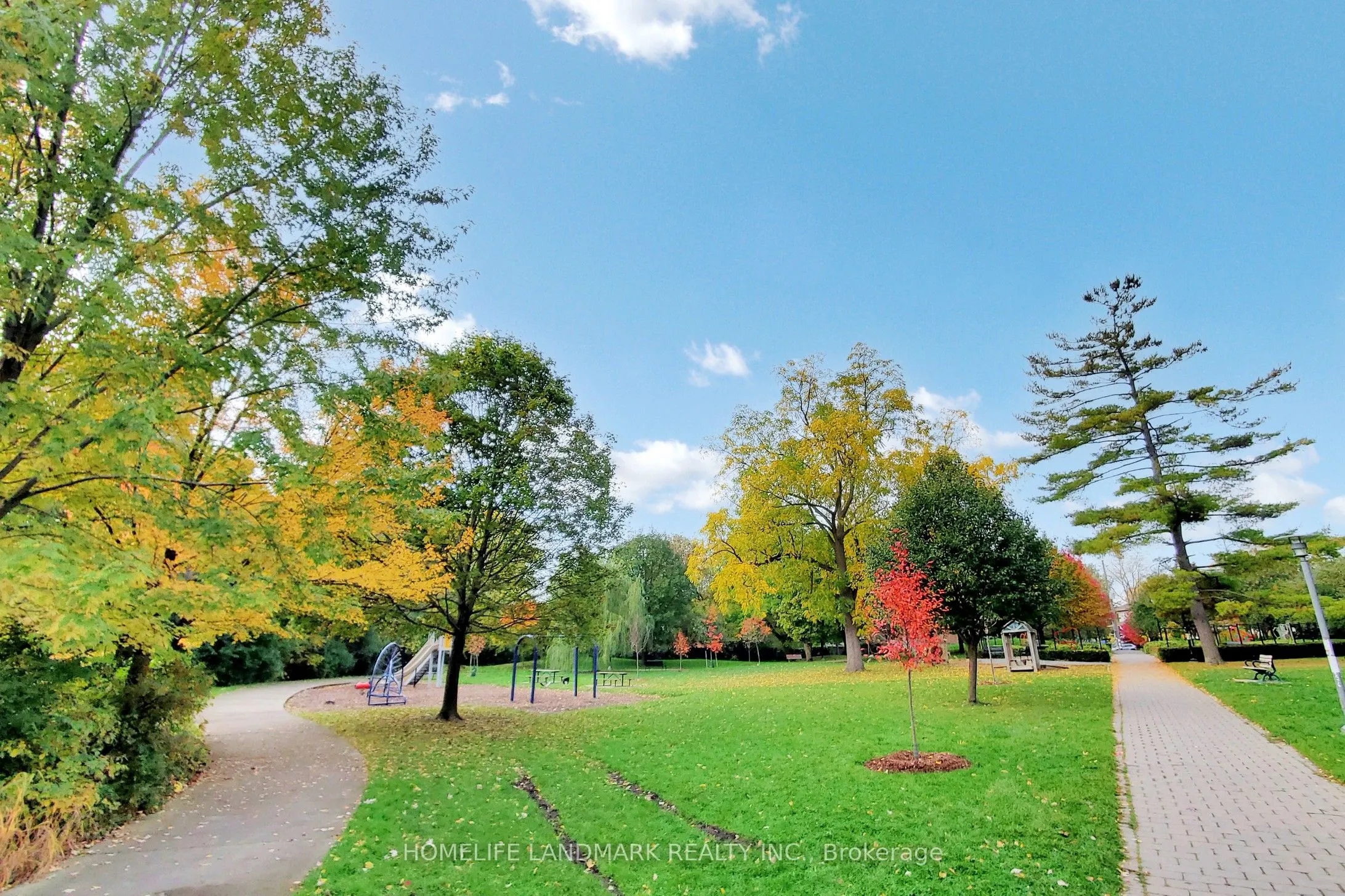 84 Ellerslie Avenue, #46