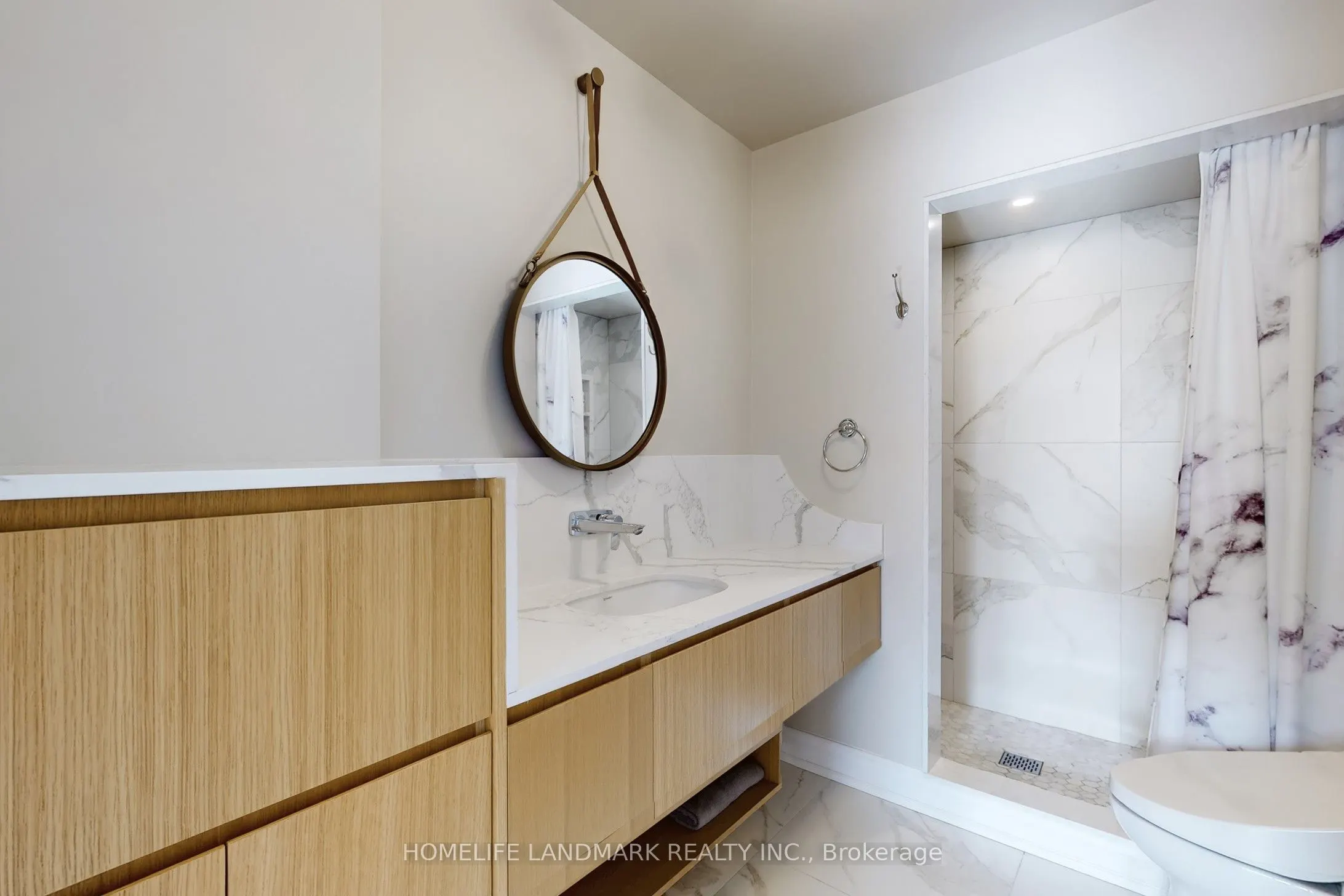 84 Ellerslie Avenue, #46