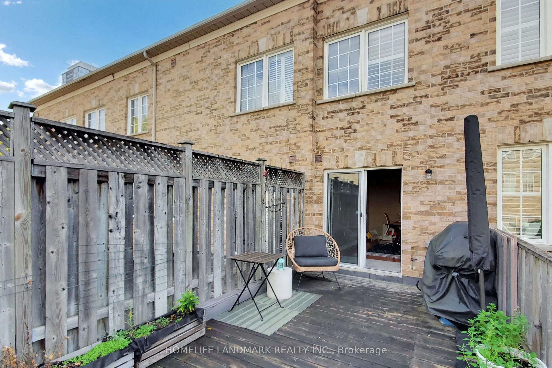 84 Ellerslie Avenue, #46