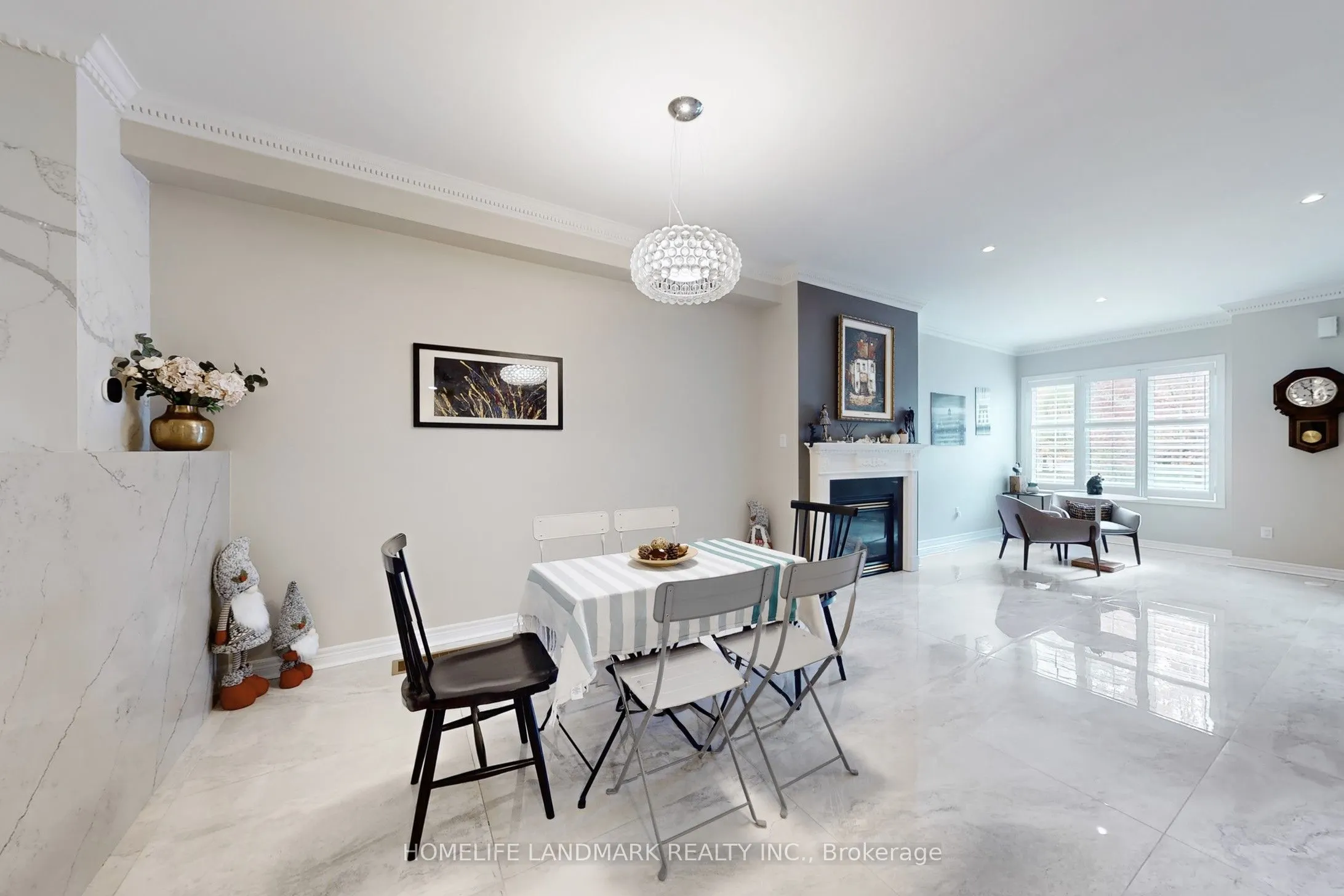 84 Ellerslie Avenue, #46