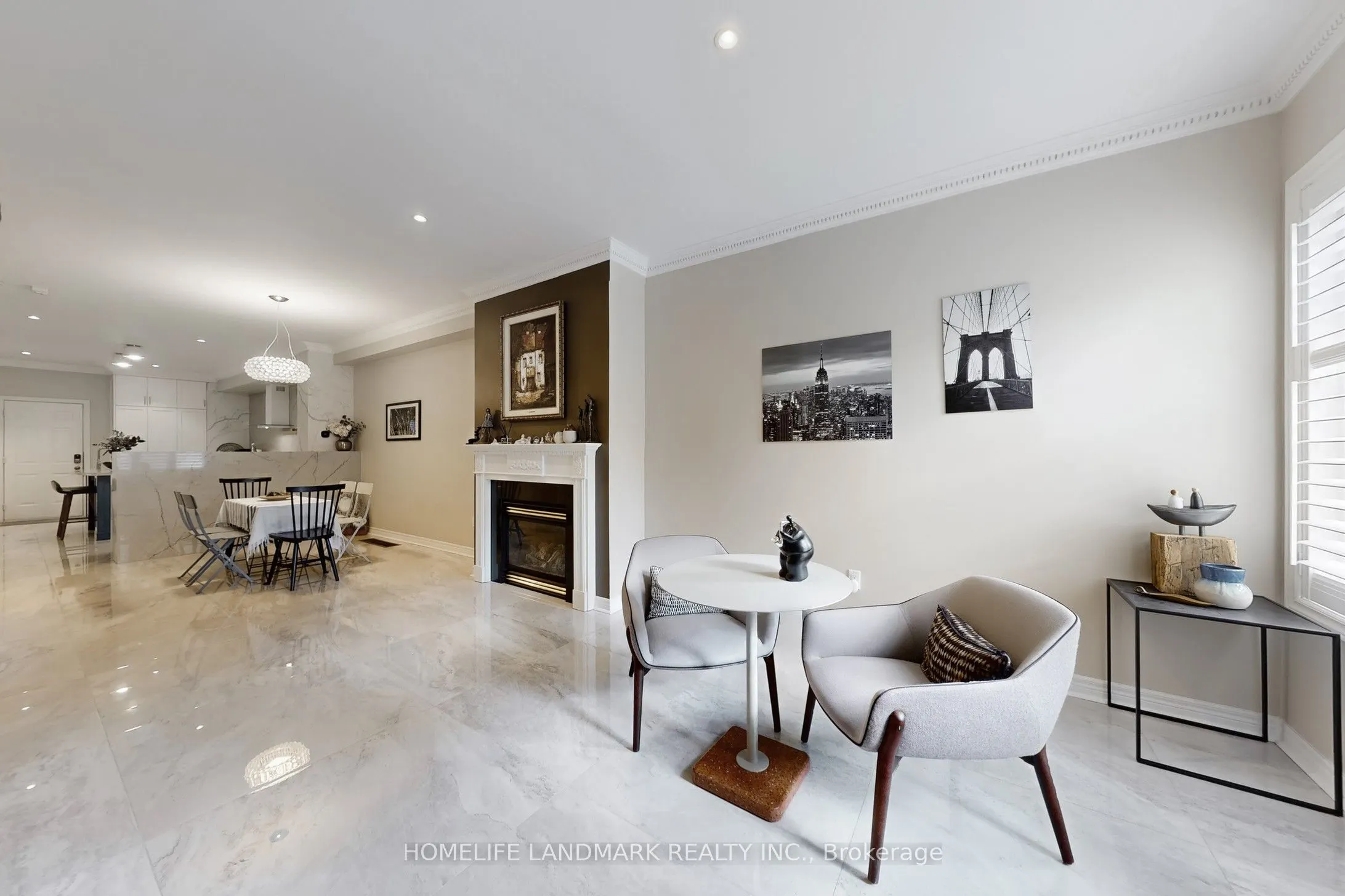 84 Ellerslie Avenue, #46