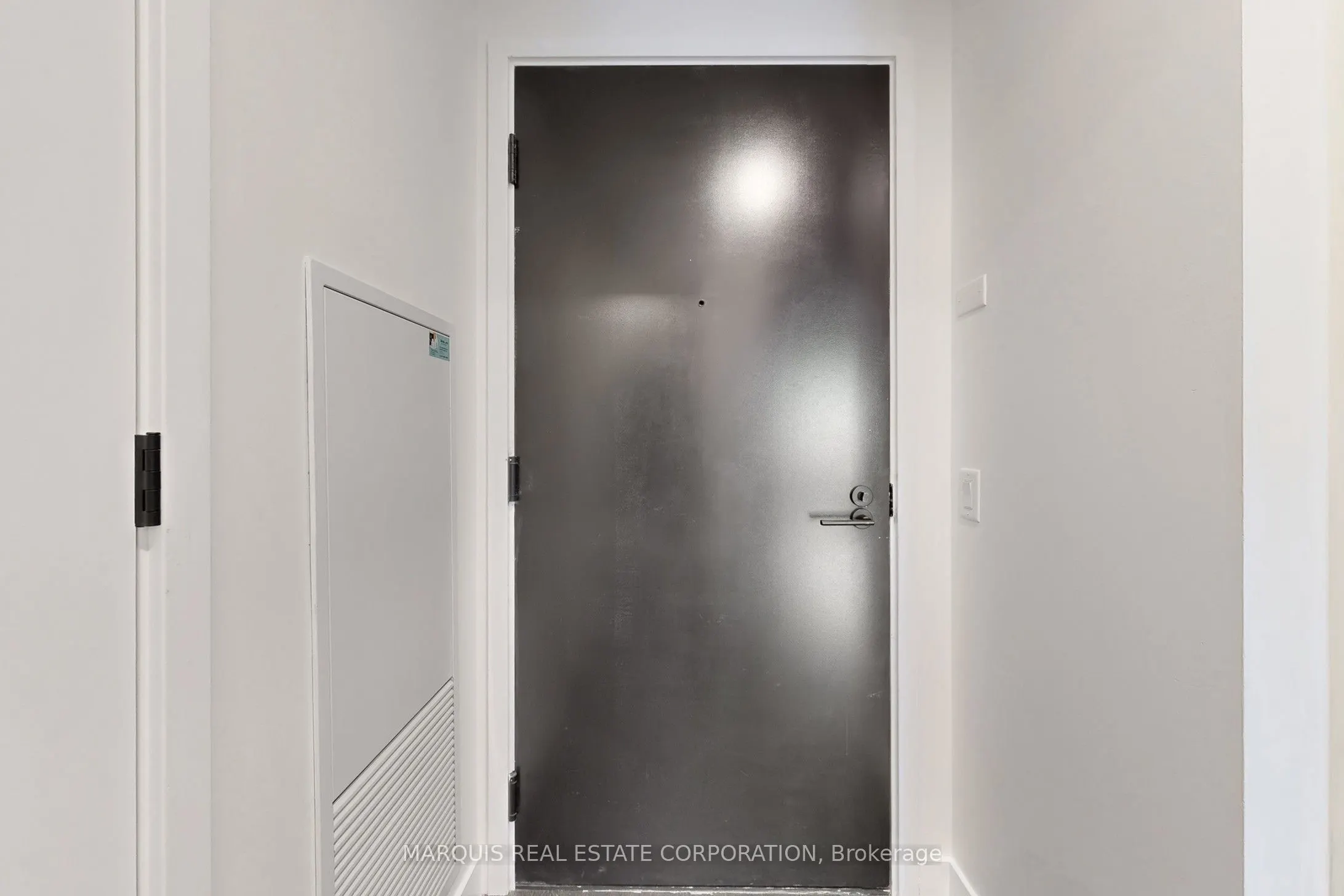 505 Richmond Street W, #1222 - 0 Parking