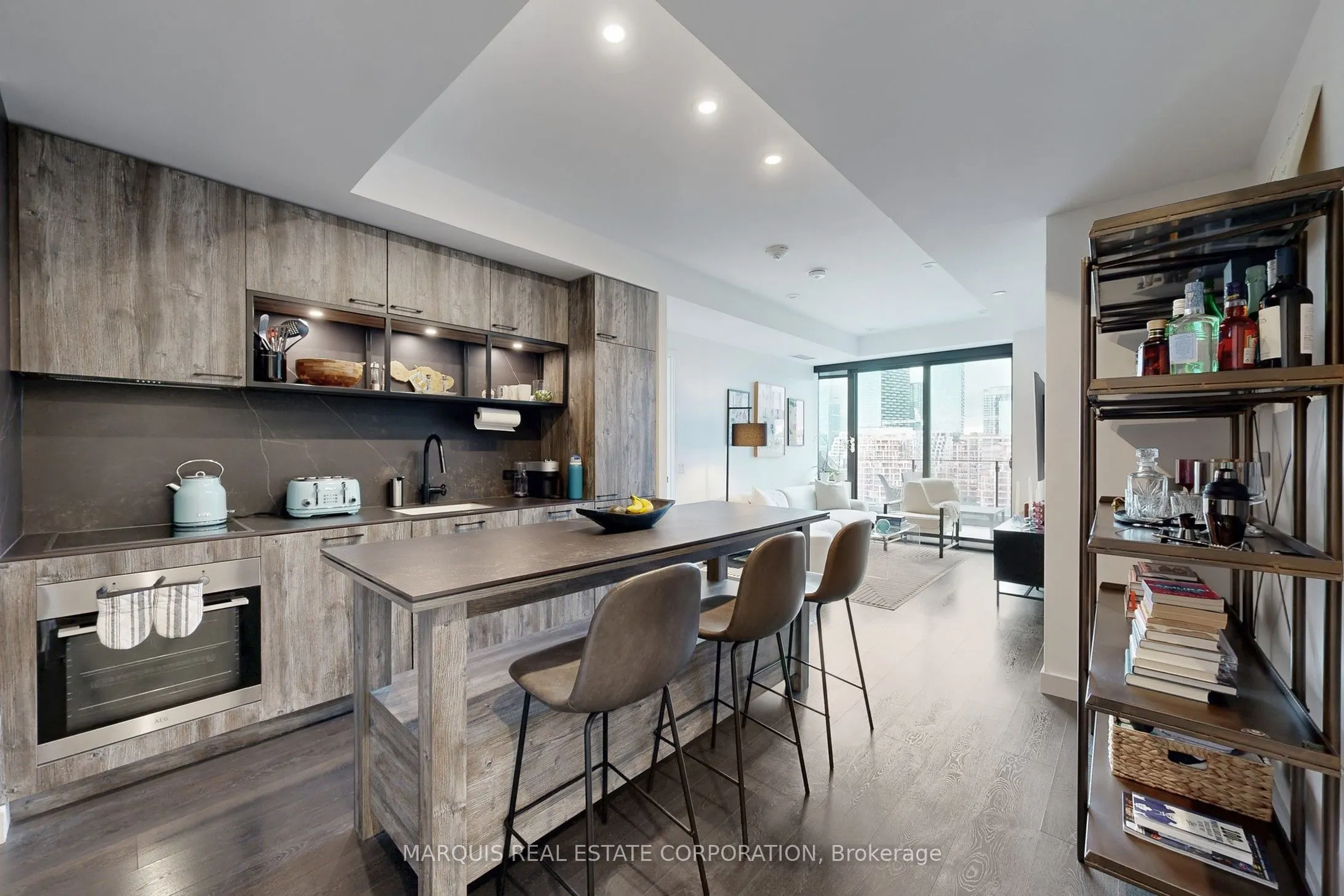 505 Richmond Street W, #1222 - 0 Parking