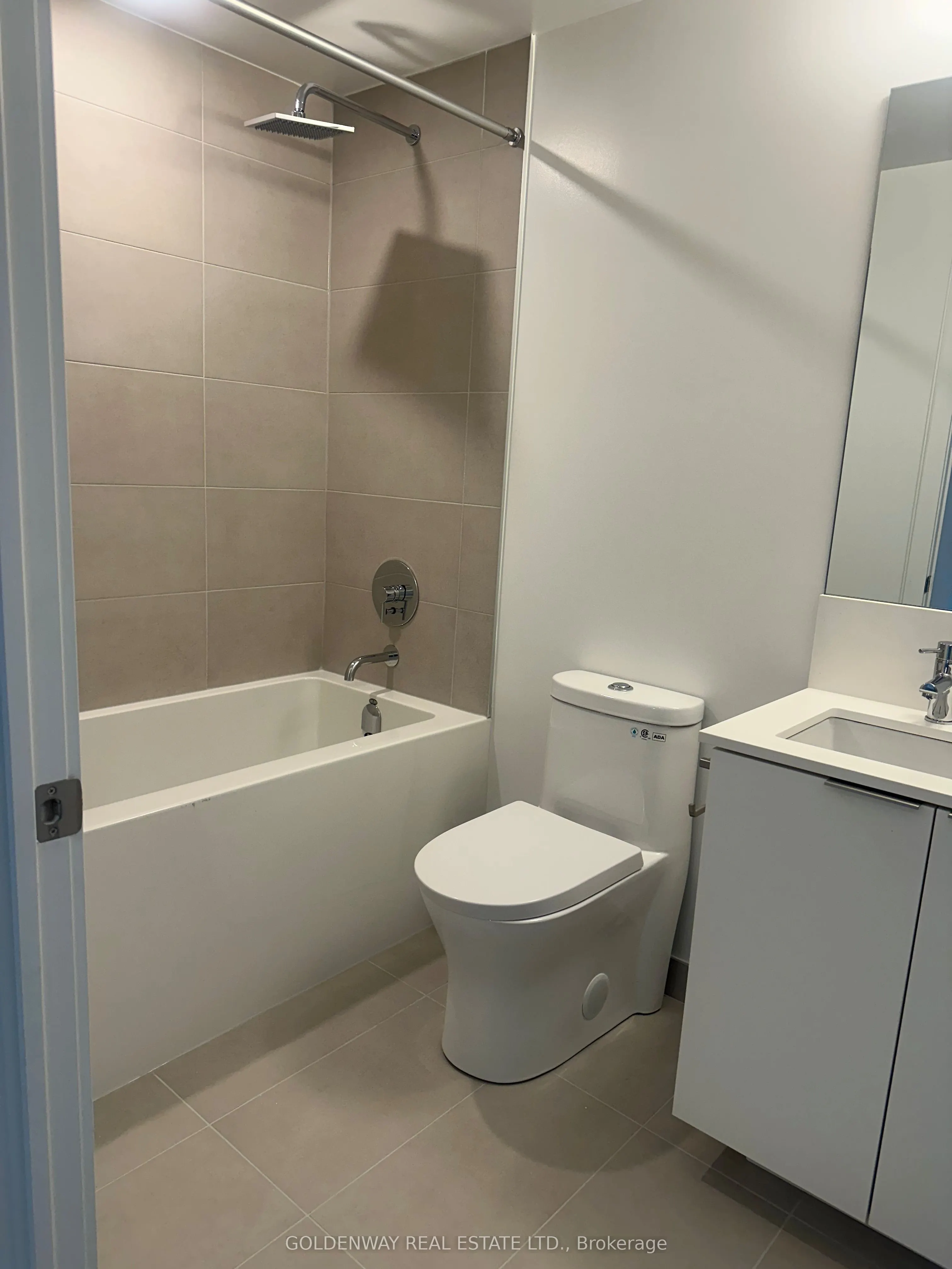 8 Wellesley Street W, #3216