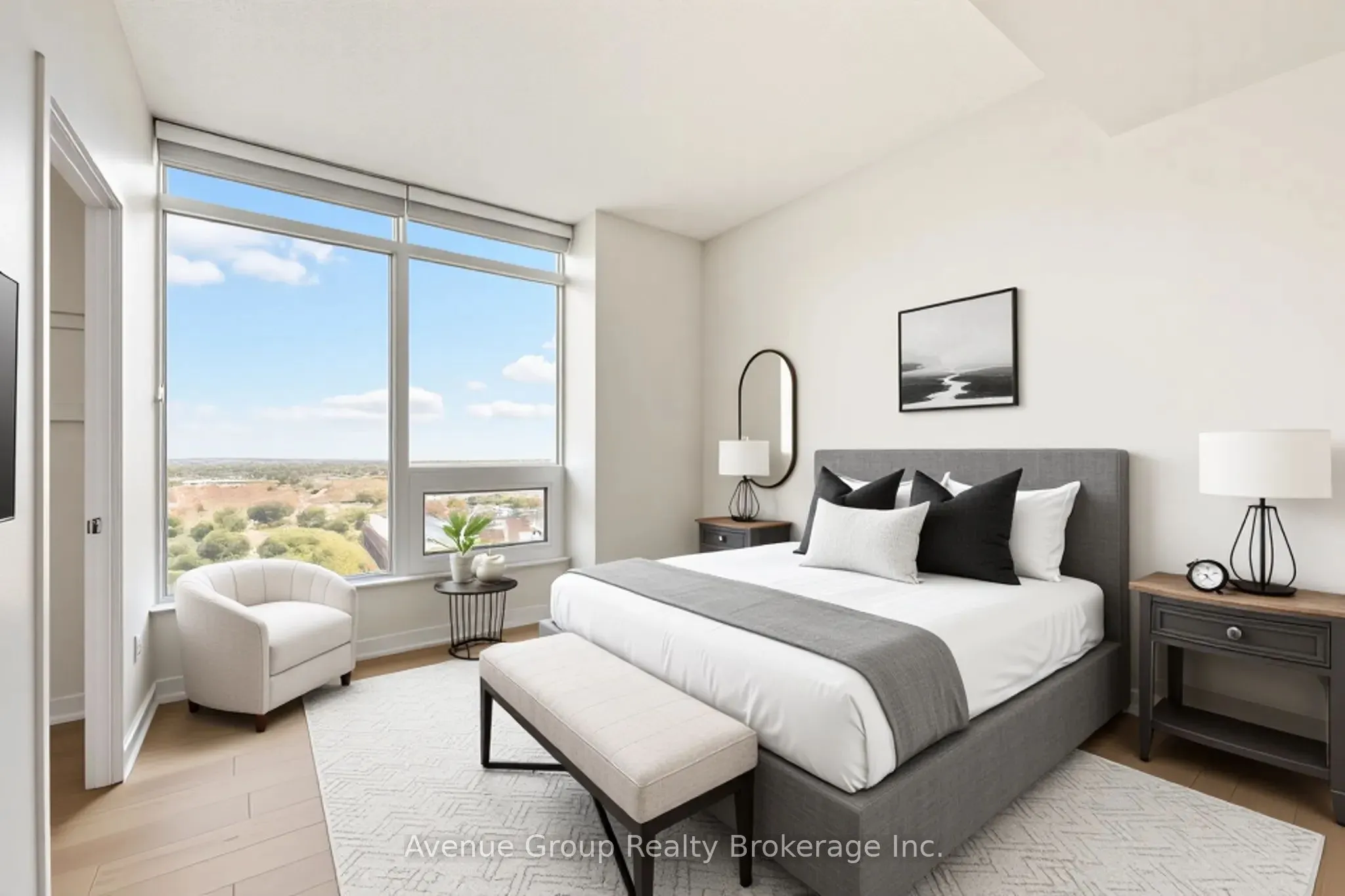 121 MCMAHON Drive, #2917