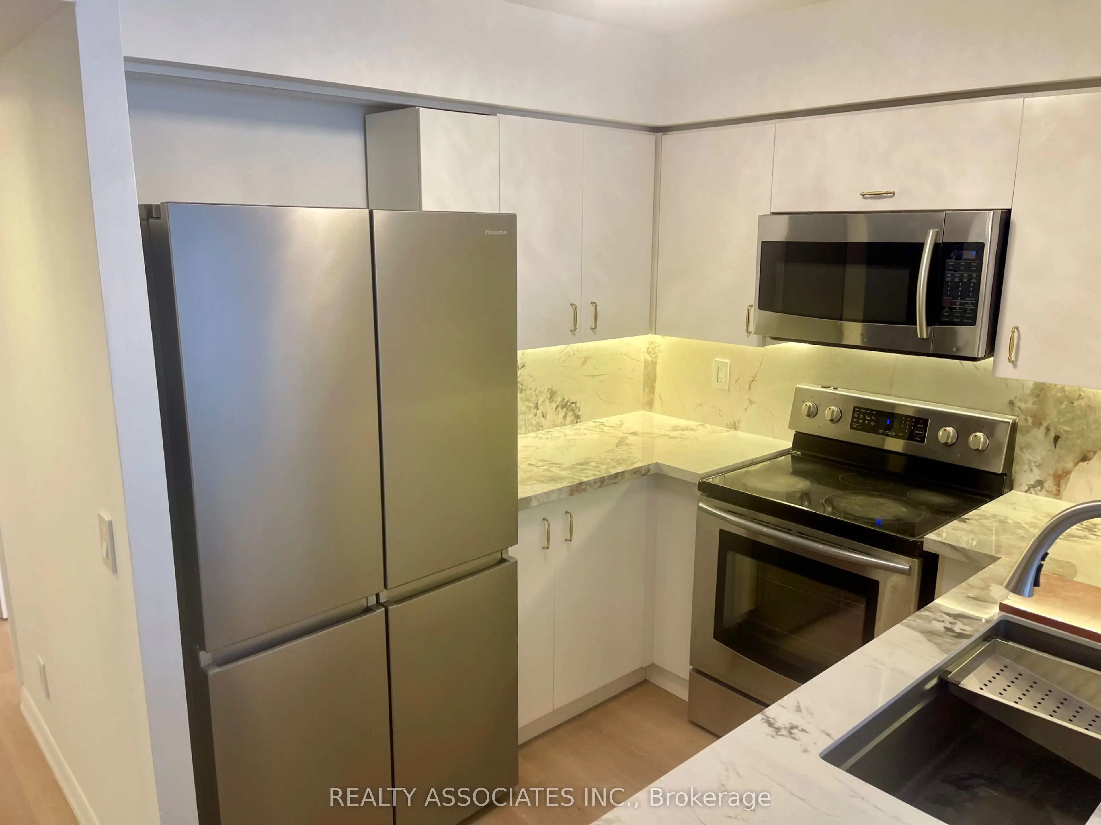 4978 Yonge Street, #1008