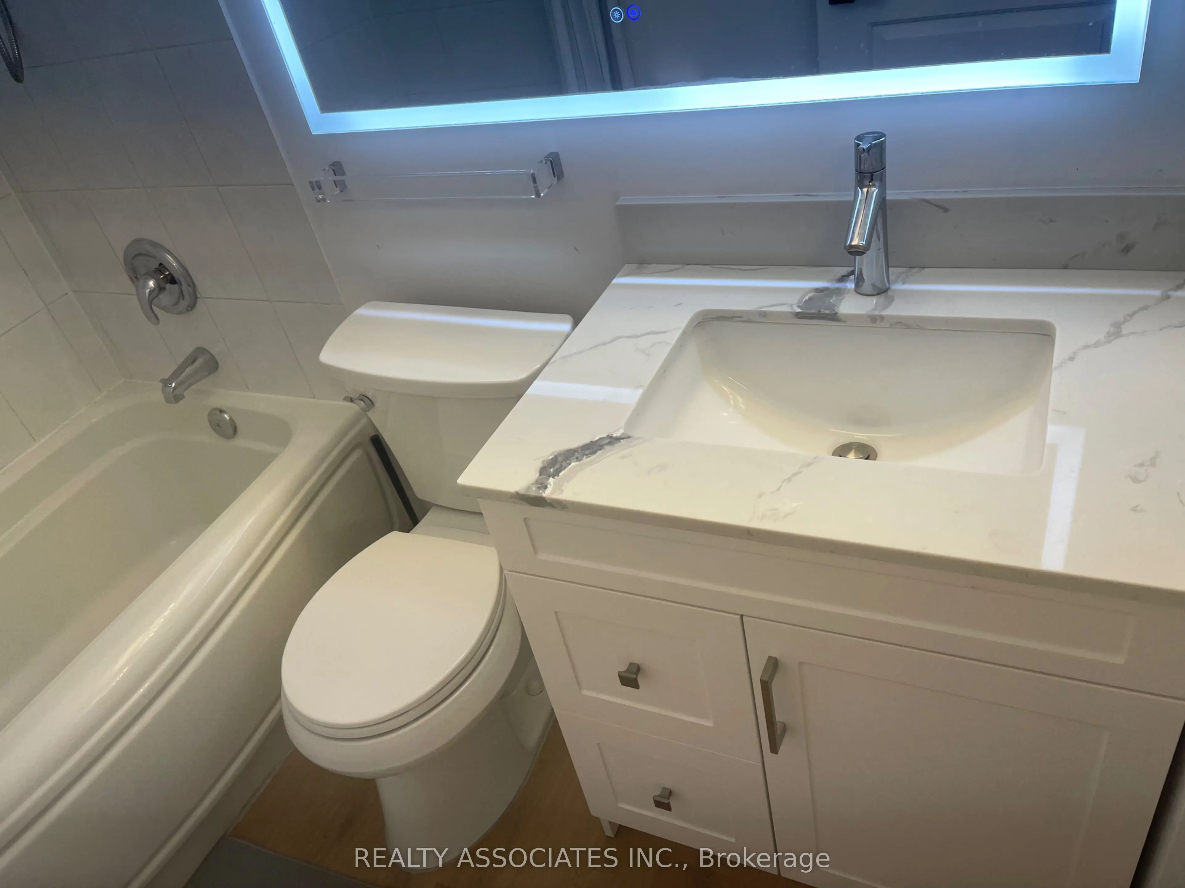 4978 Yonge Street, #1008