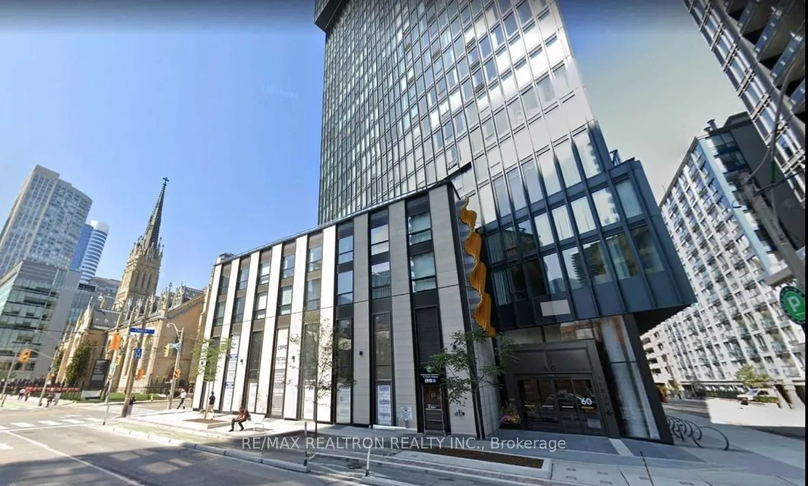 60 Shuter Street, #Ph206