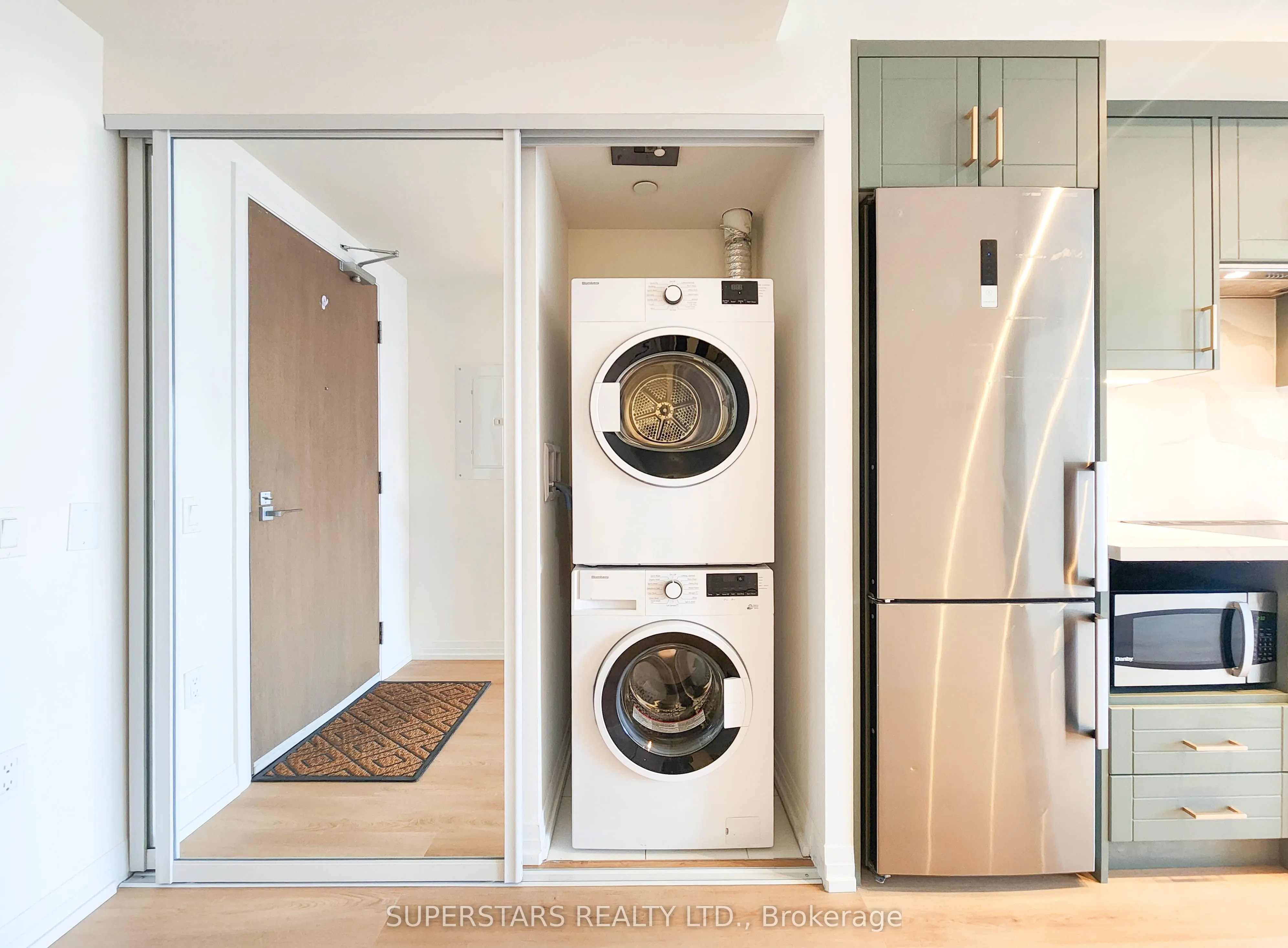 251 Jarvis Street, #2209