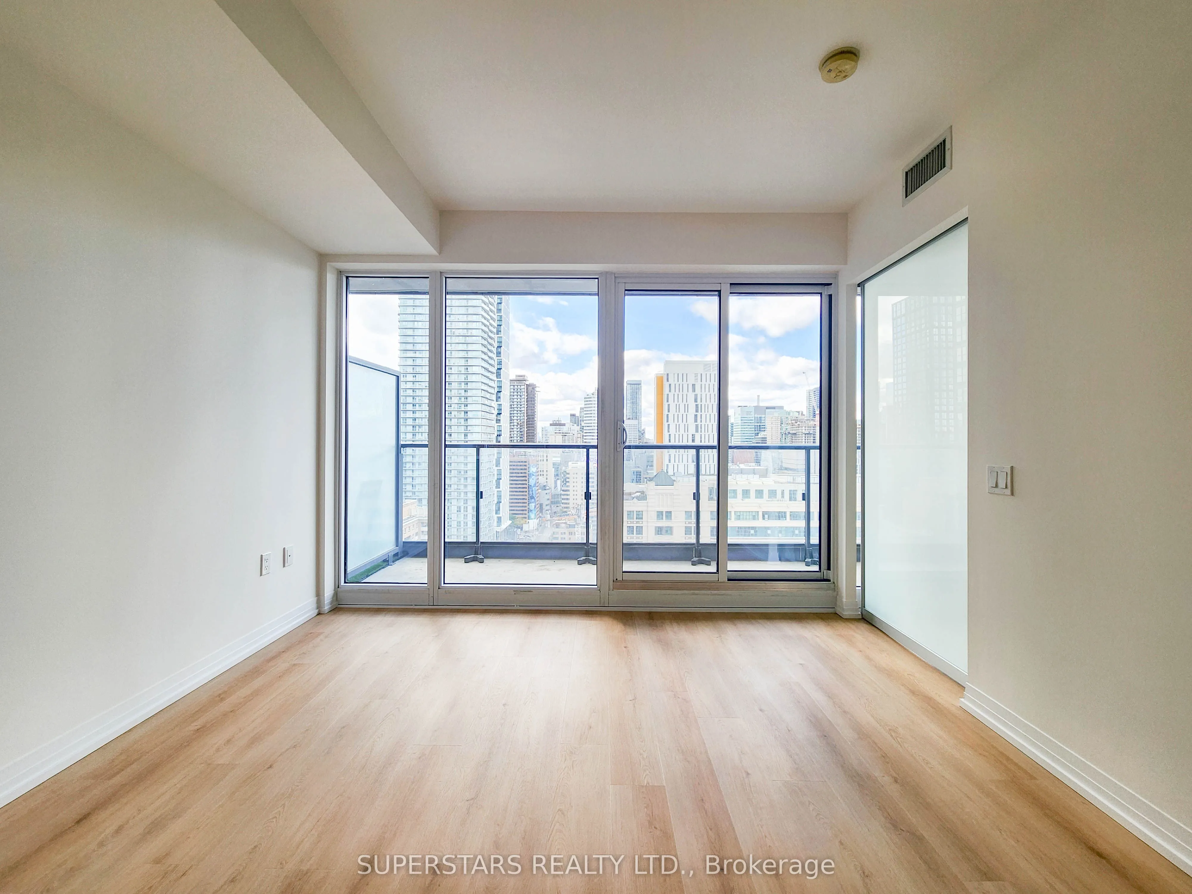251 Jarvis Street, #2209