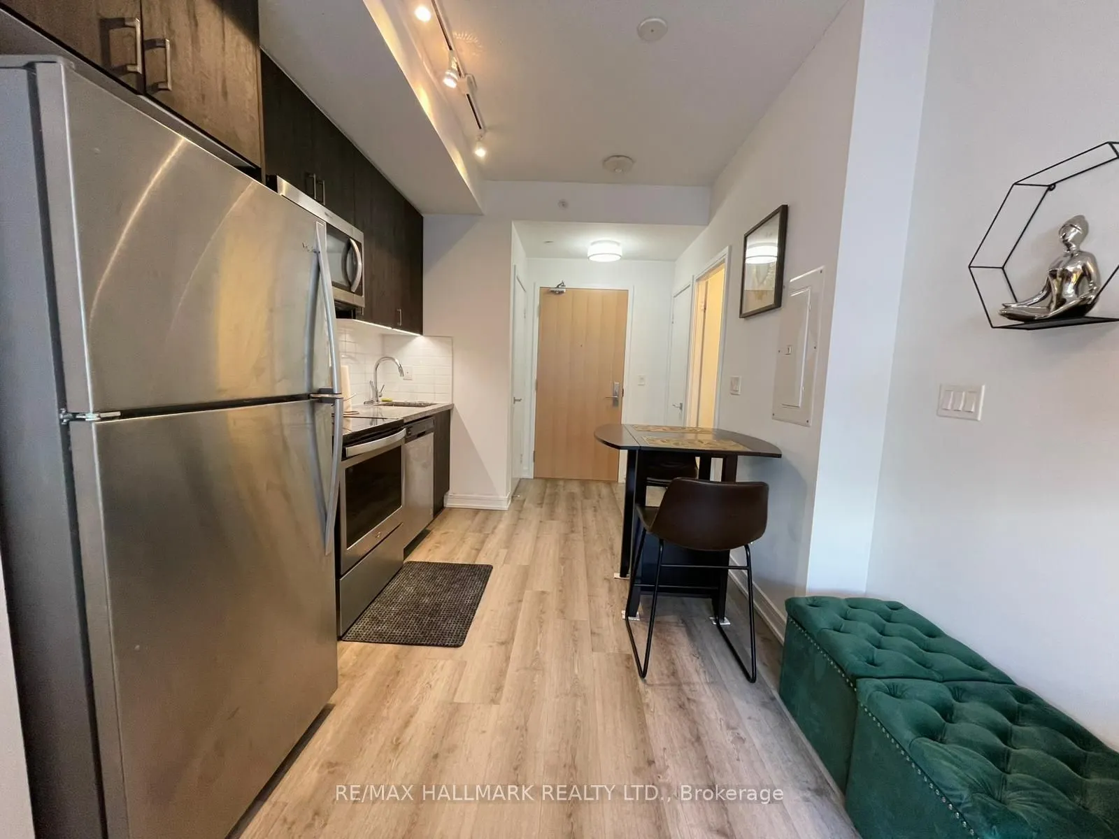 621 Sheppard Avenue E, #306