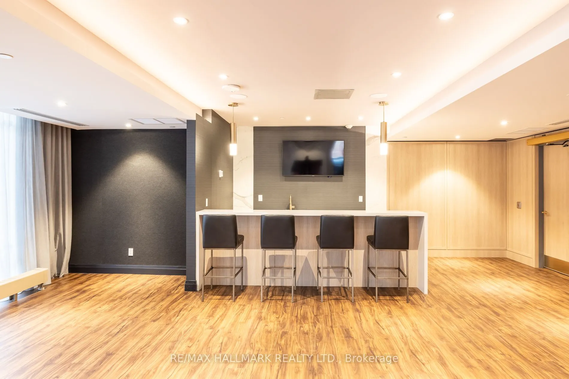 621 Sheppard Avenue E, #306