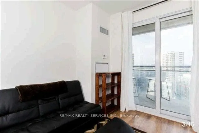 38 Joe Shuster Way, #1420