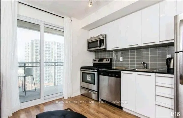 38 Joe Shuster Way, #1420