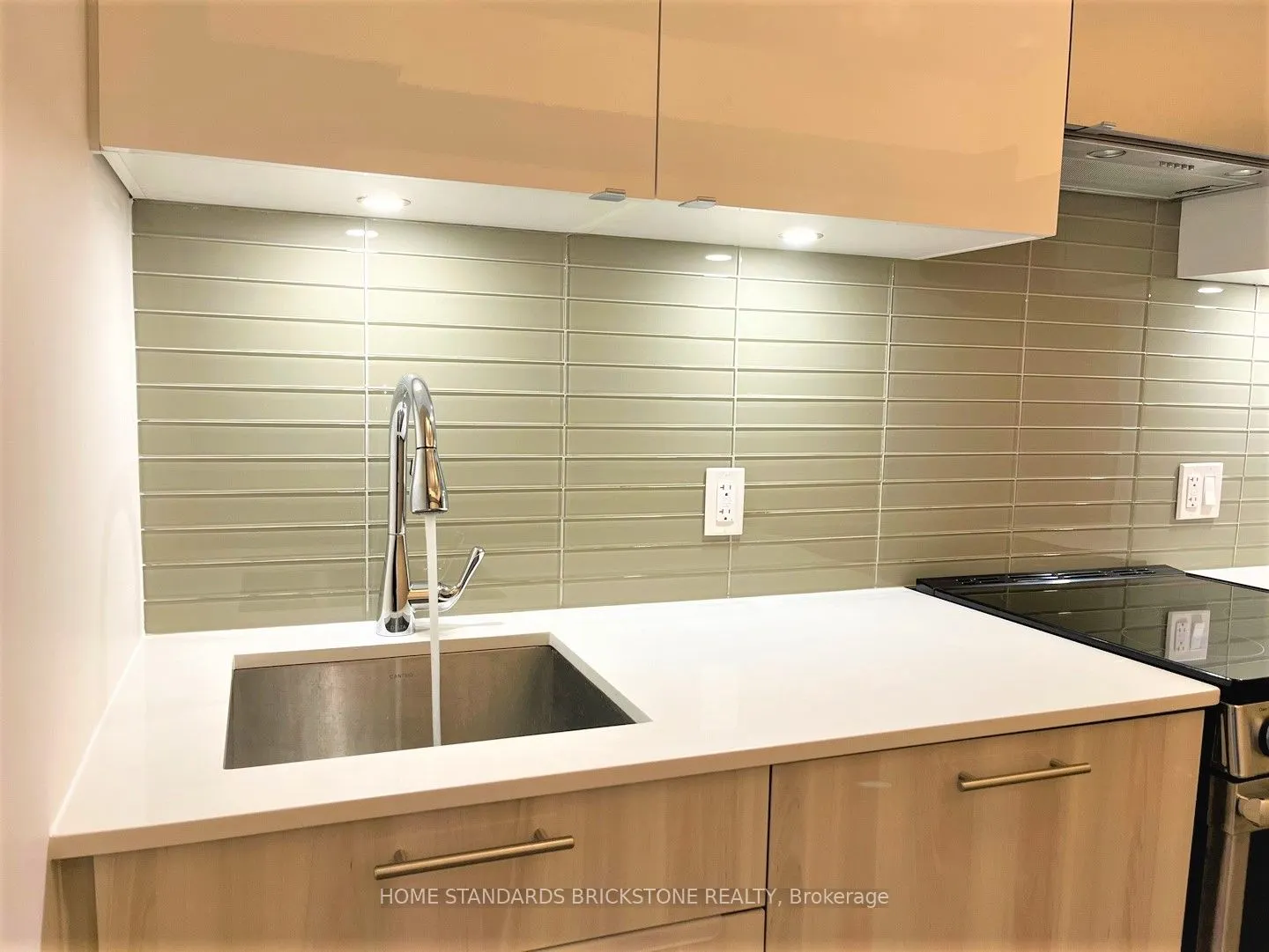 251 Jarvis Street, #629