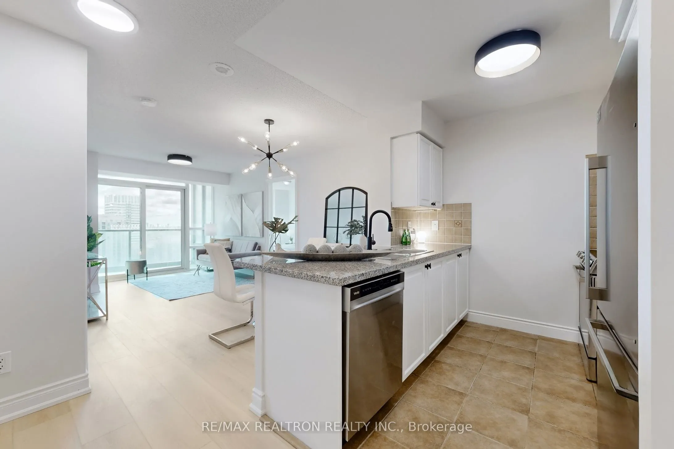 15 Greenview Avenue, #2604