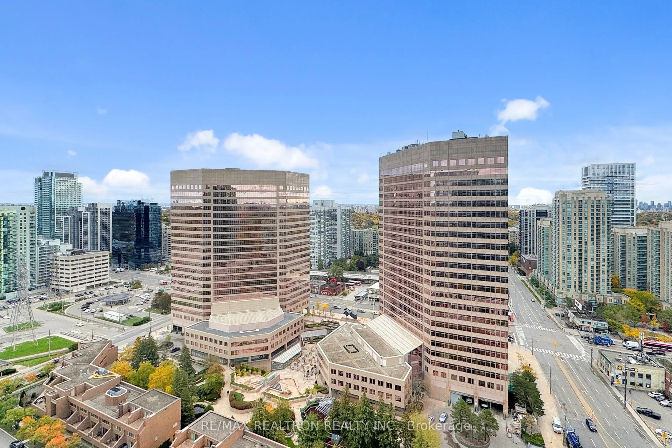 15 Greenview Avenue, #2604