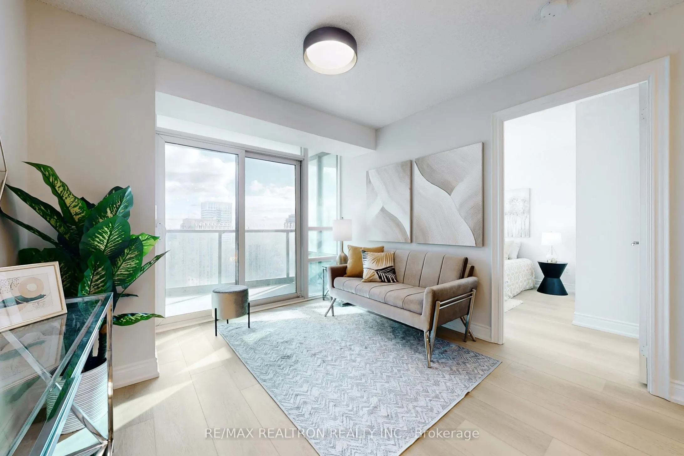 15 Greenview Avenue, #2604